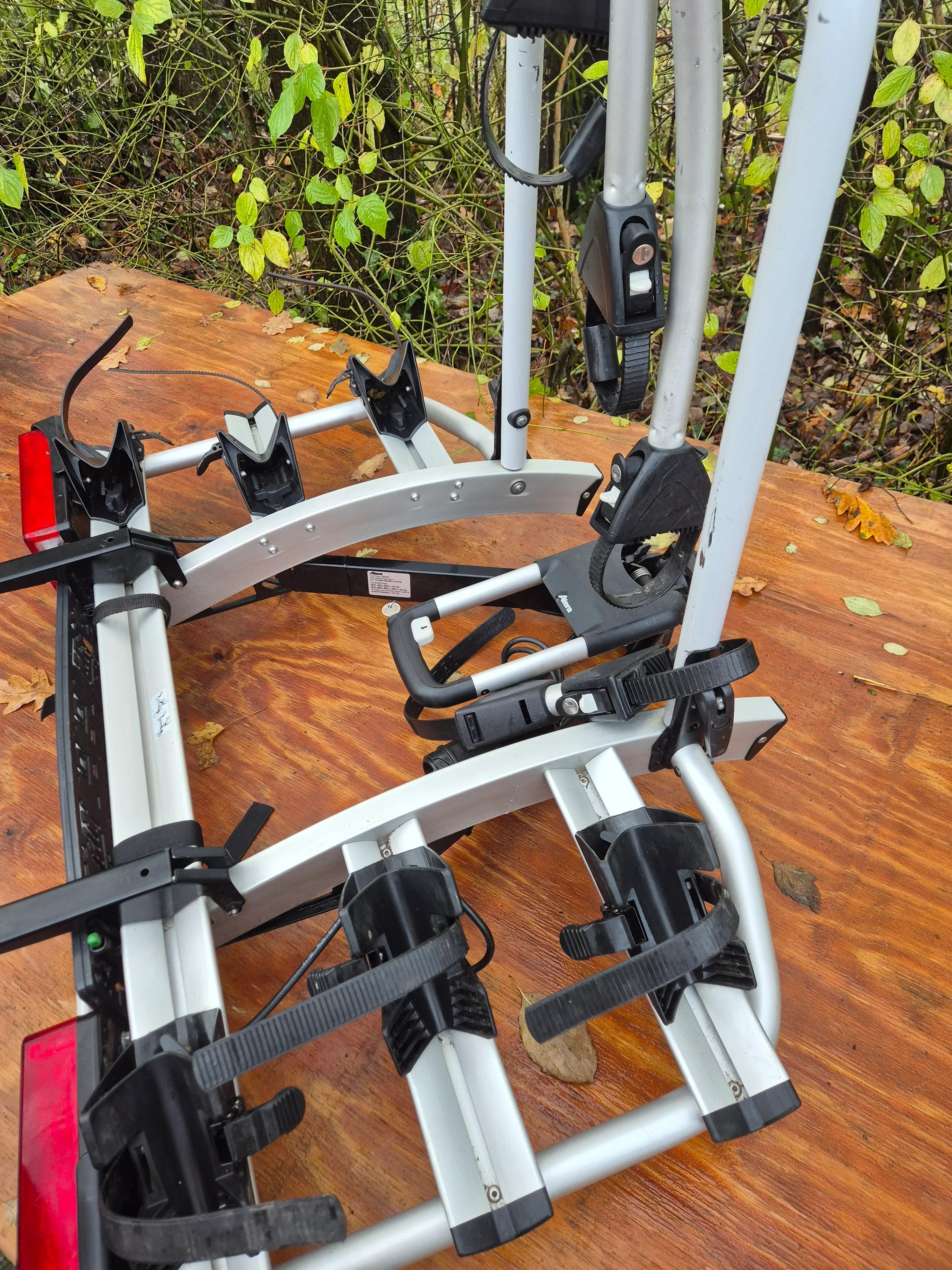 Atera Strada 4 Bike Towball Carrier - Image 4