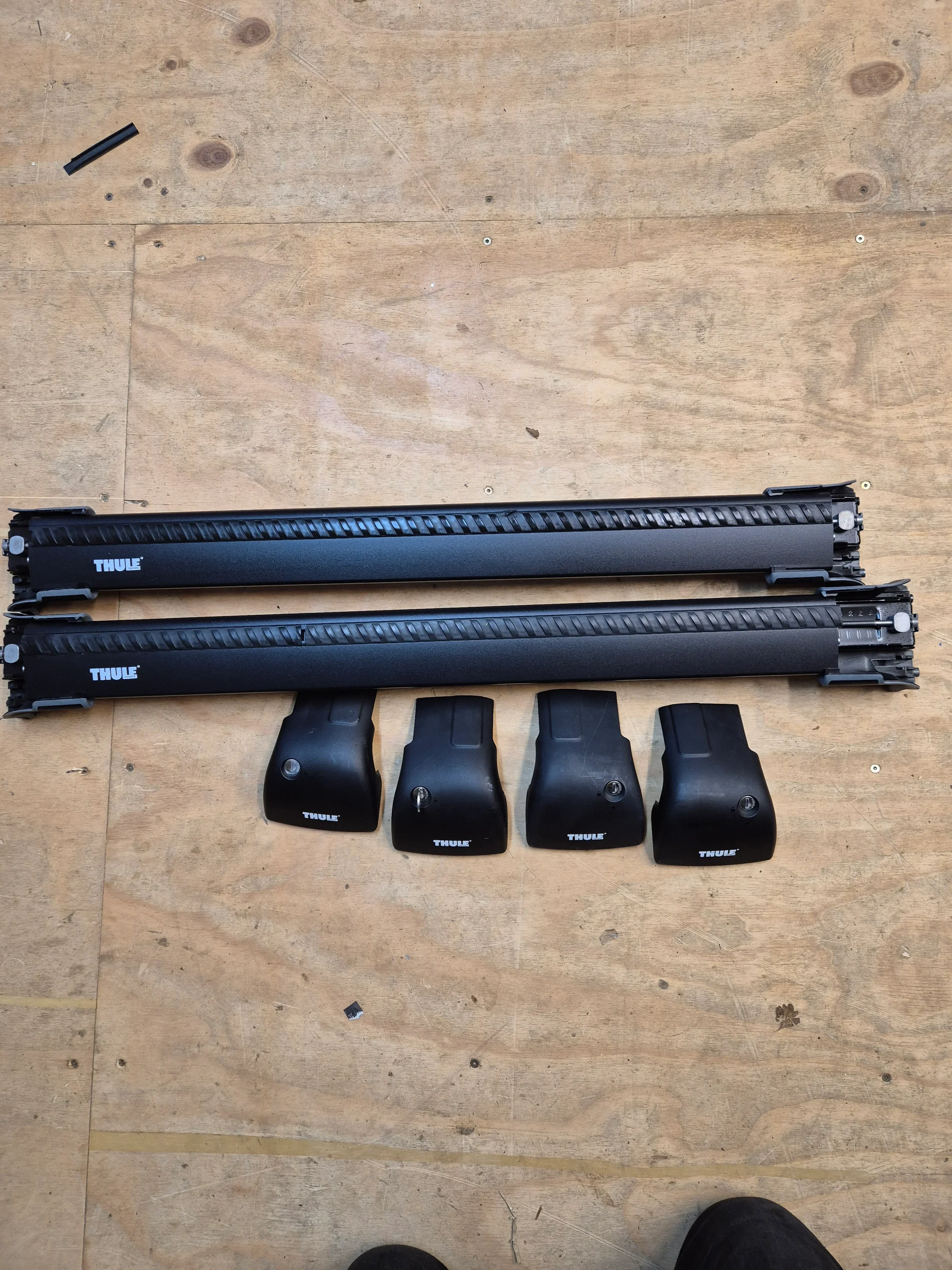 Thule 9591B & 4020, Wingbar Edge Black set for Mini Cooper 2014- Used - Image 2