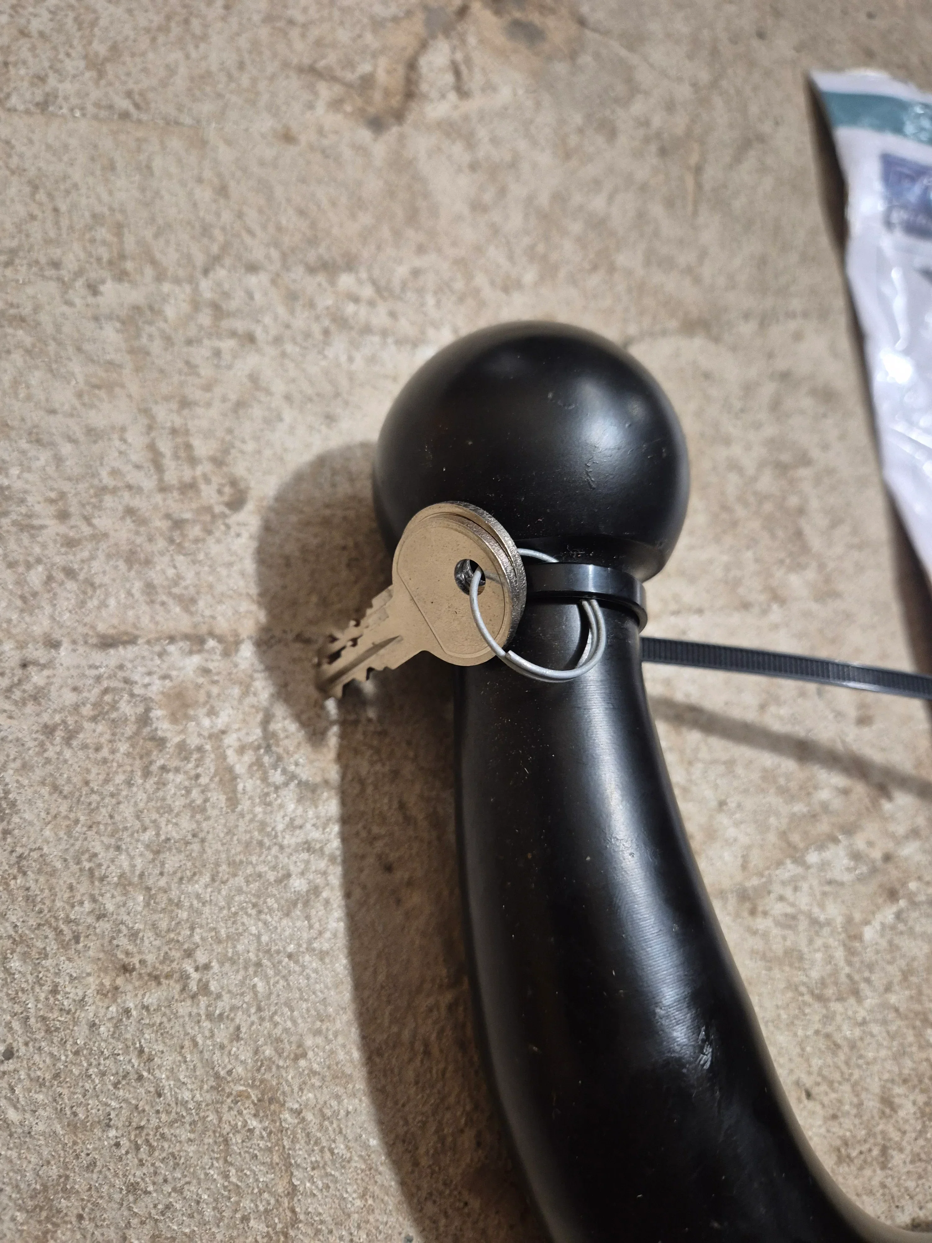 Detachable Towball - Part number ACS 63. - Image 2