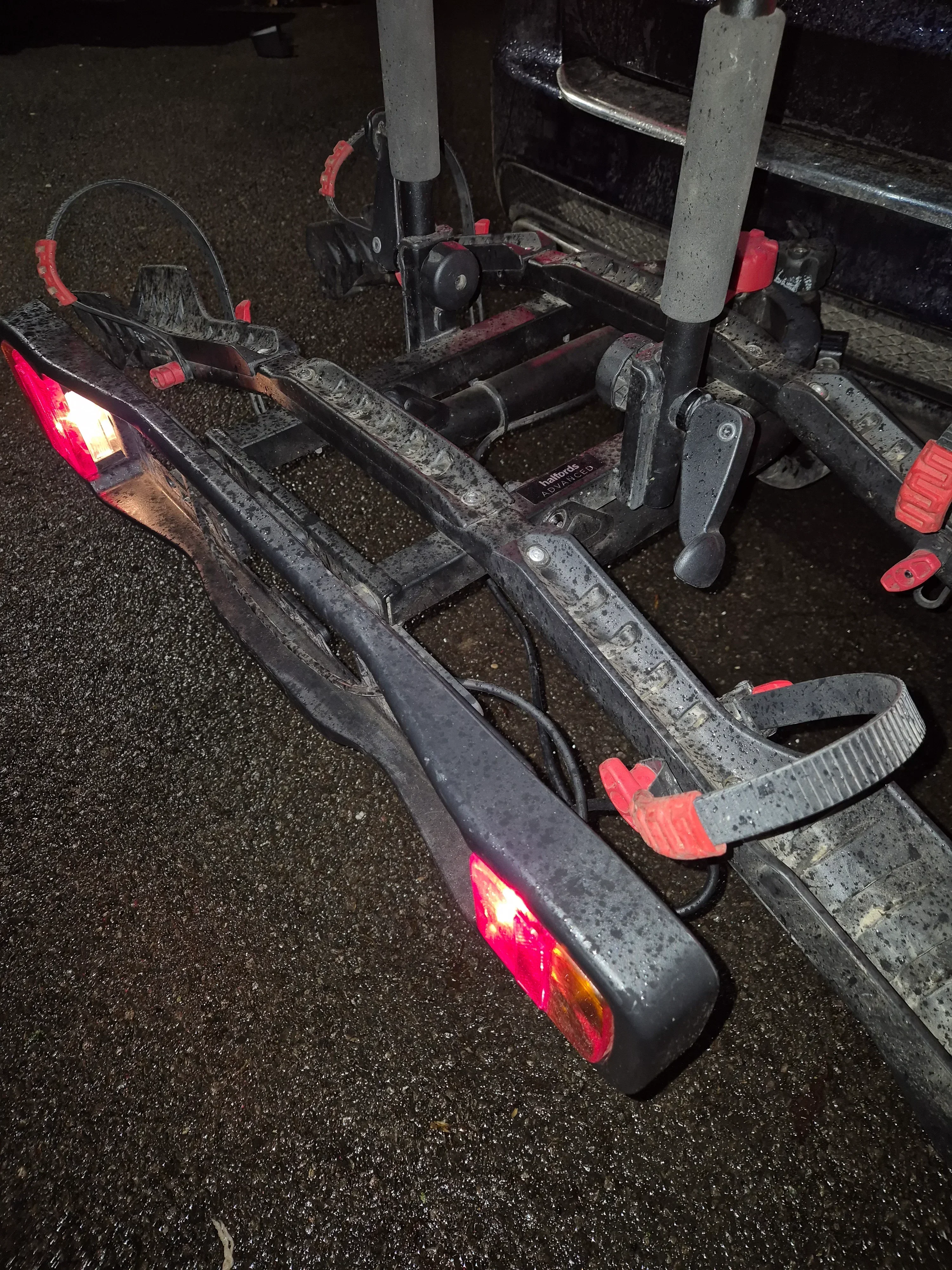 Halfords Advanced 2 EBike Carrier Used - Image 4