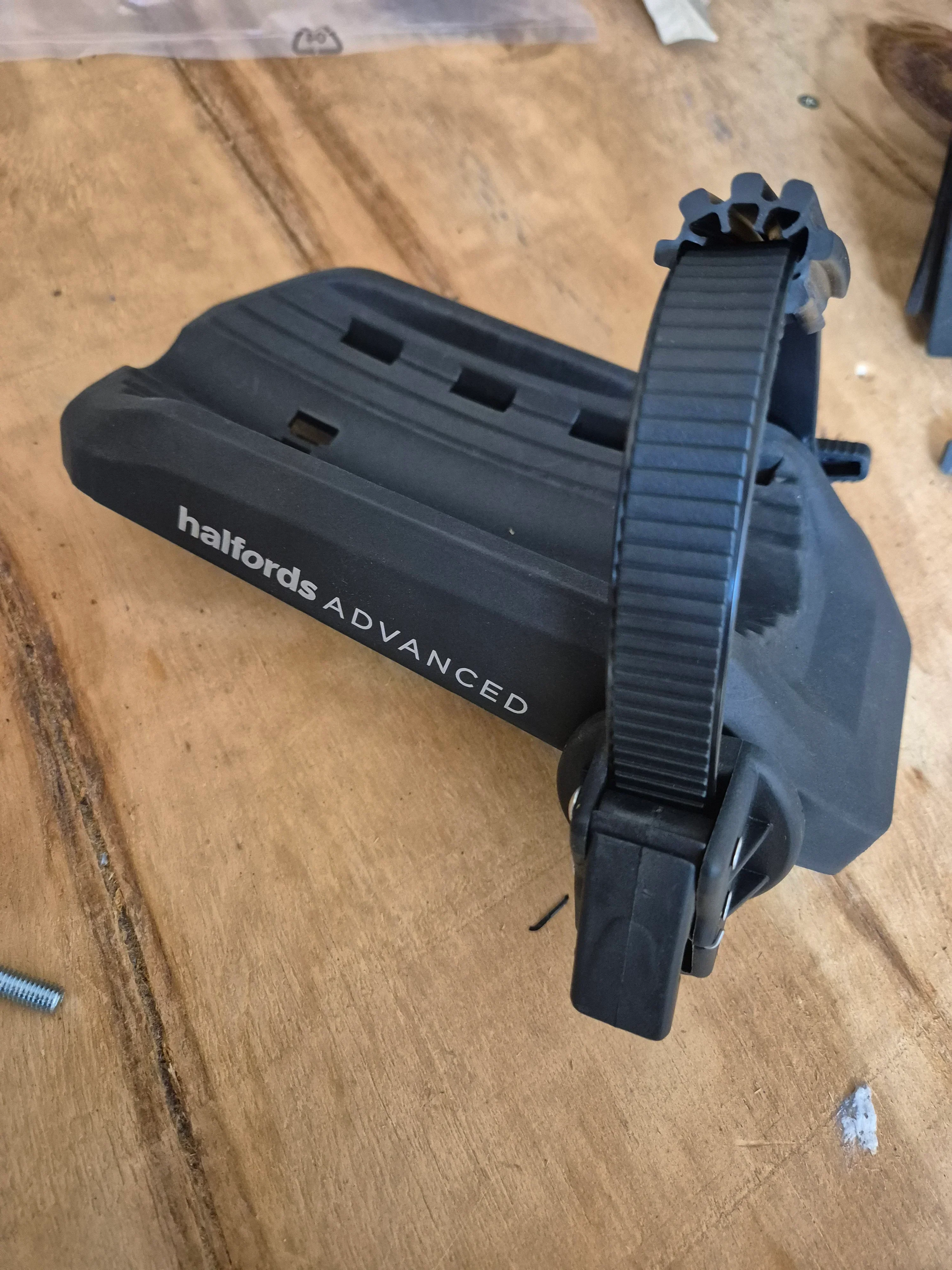 Halfords Advanced Bike Carrier Spare Parts (398451) - Image 2