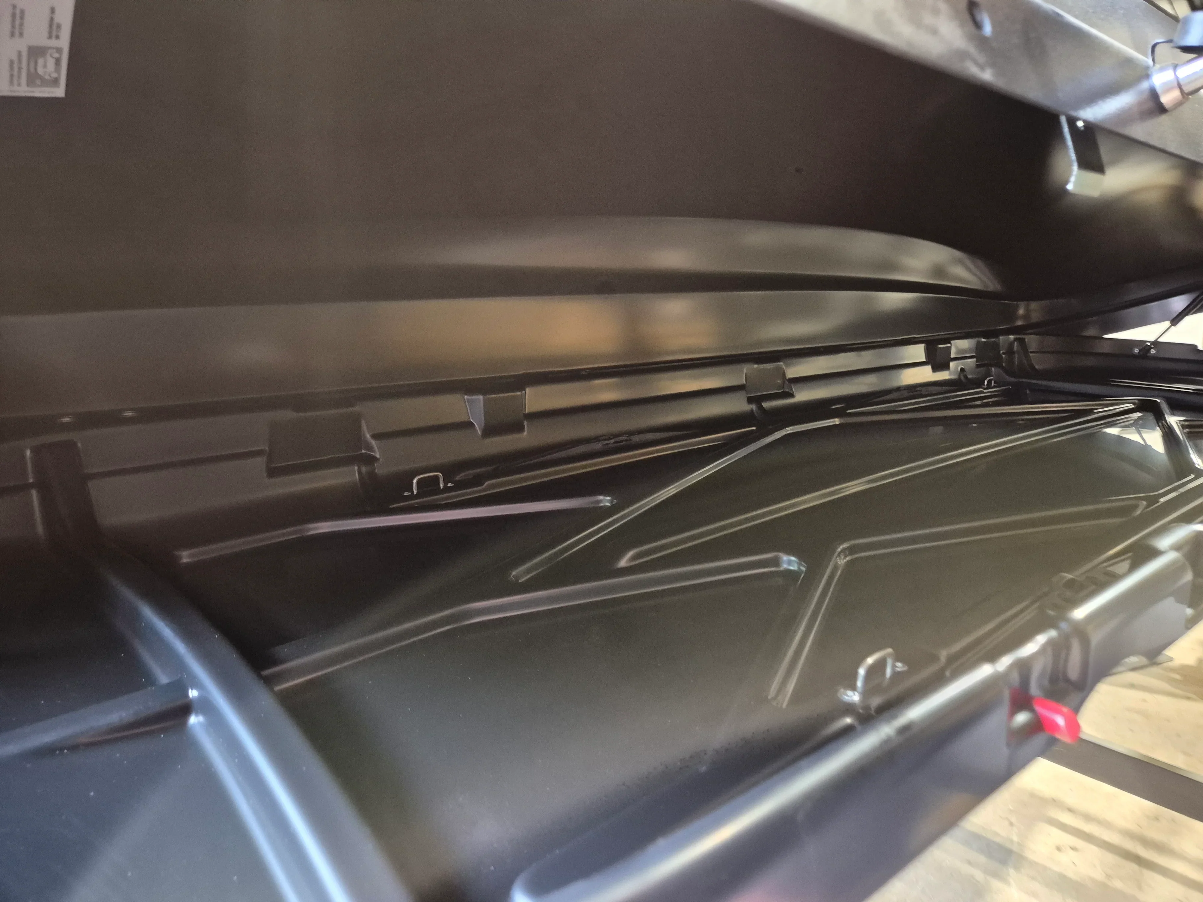 Kamei Dolphin 380 Roof box - Image 3