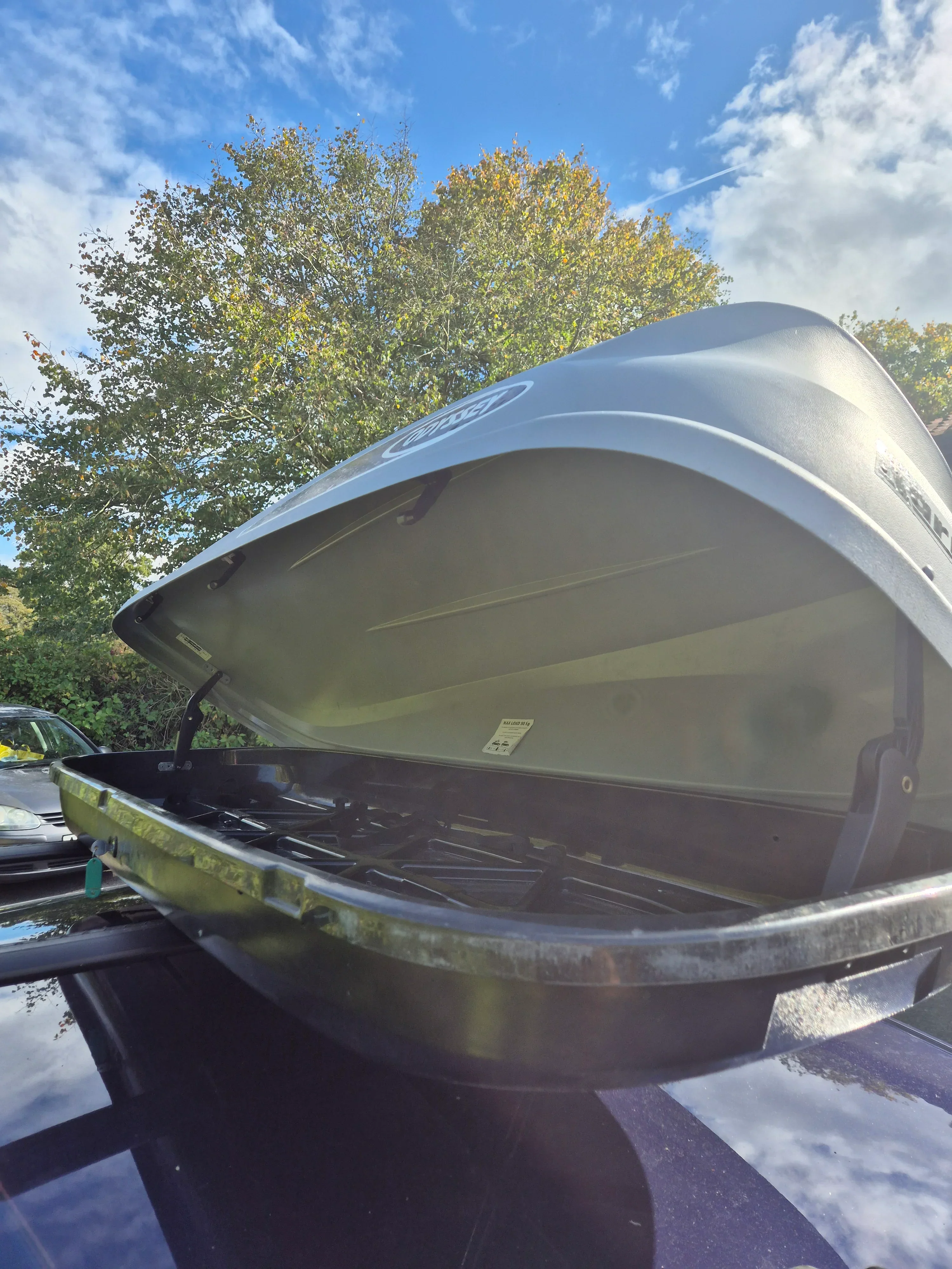 Karrite Odyssey 330L Roof Box Used - Image 4