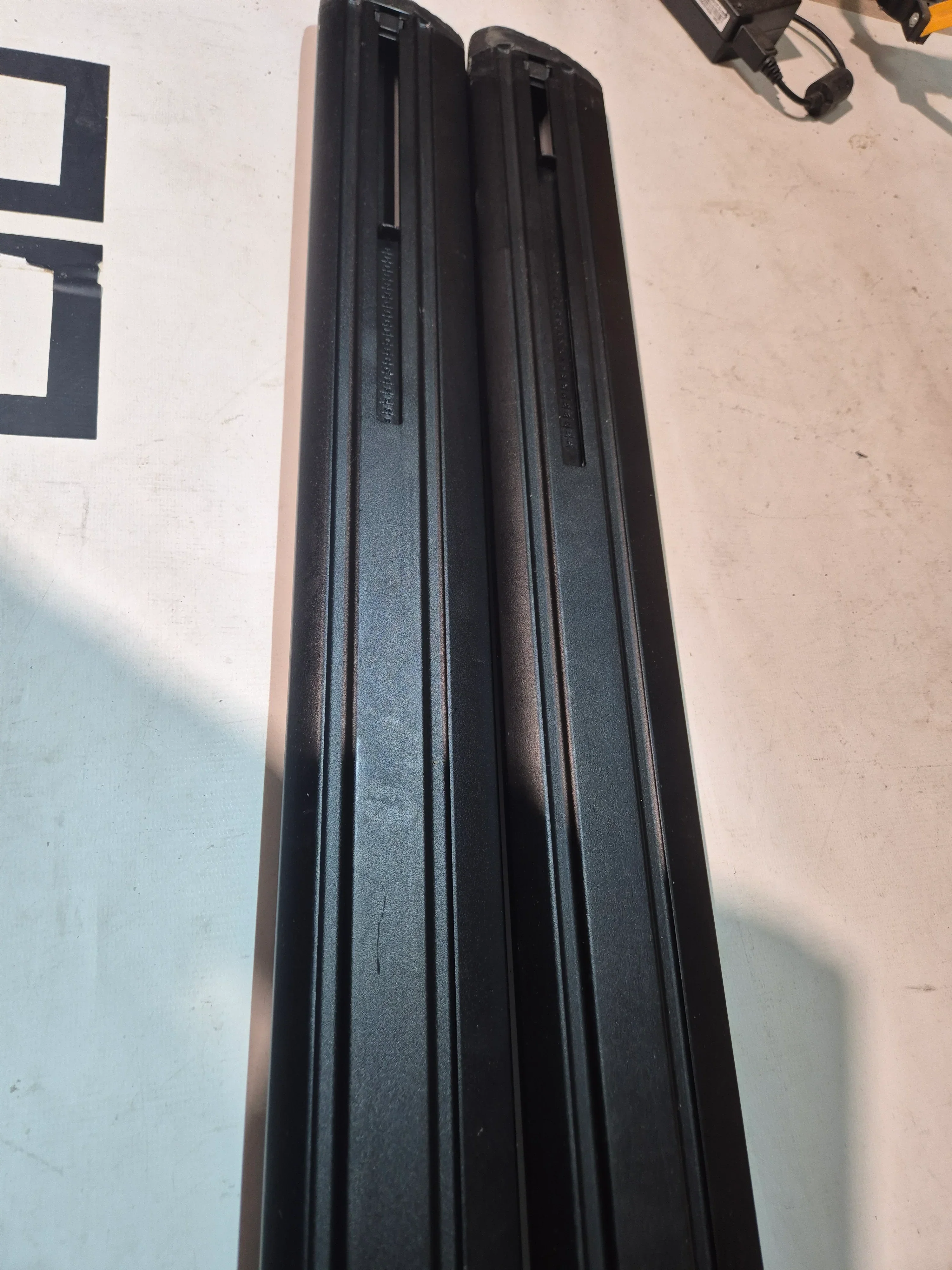 Thule 118cm Wingbar Evo Black 711220 - Image 4