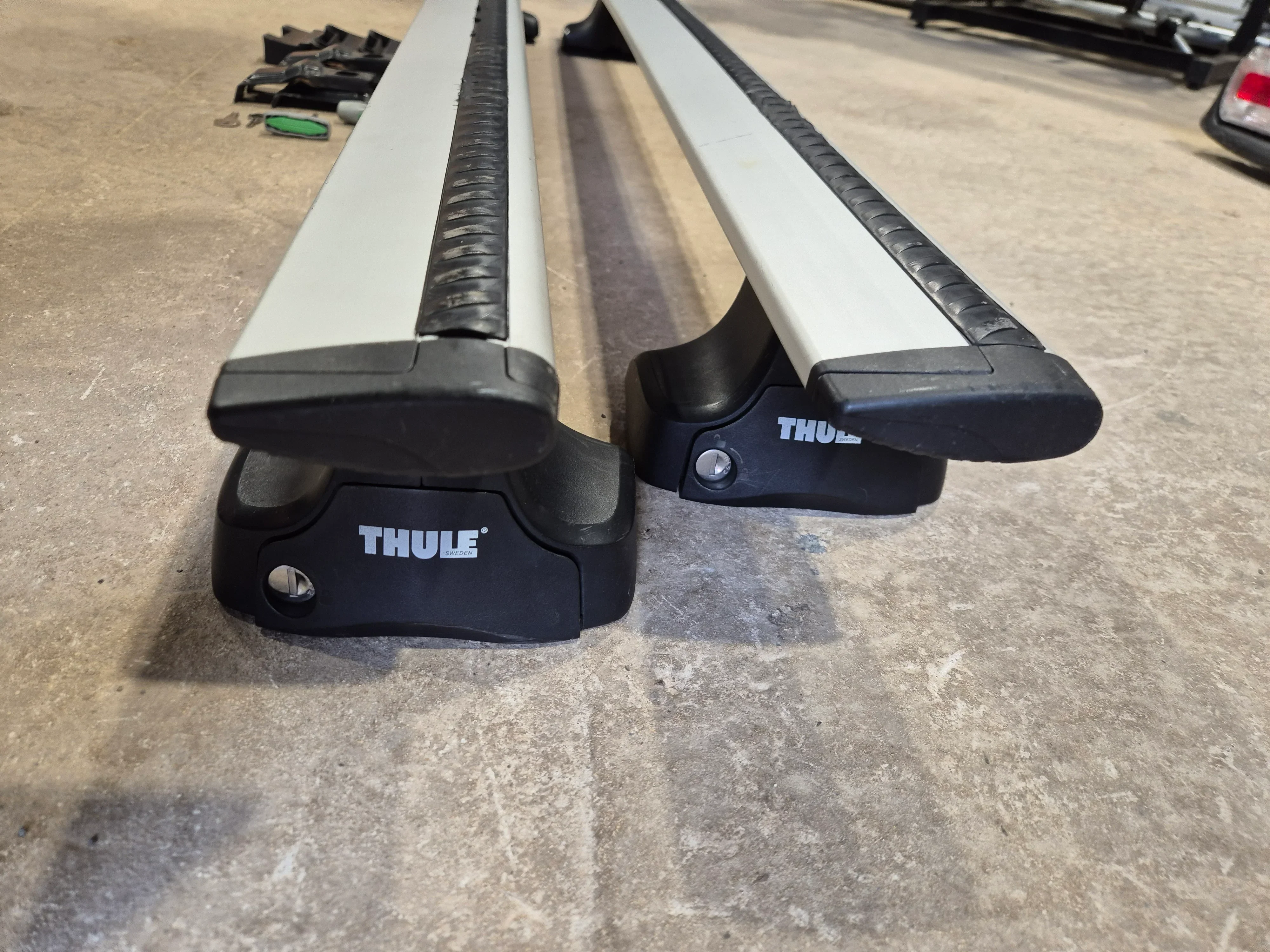 Thule 1631 Roof Bars Scirocco coupe 2008 onward - very rare - Image 4