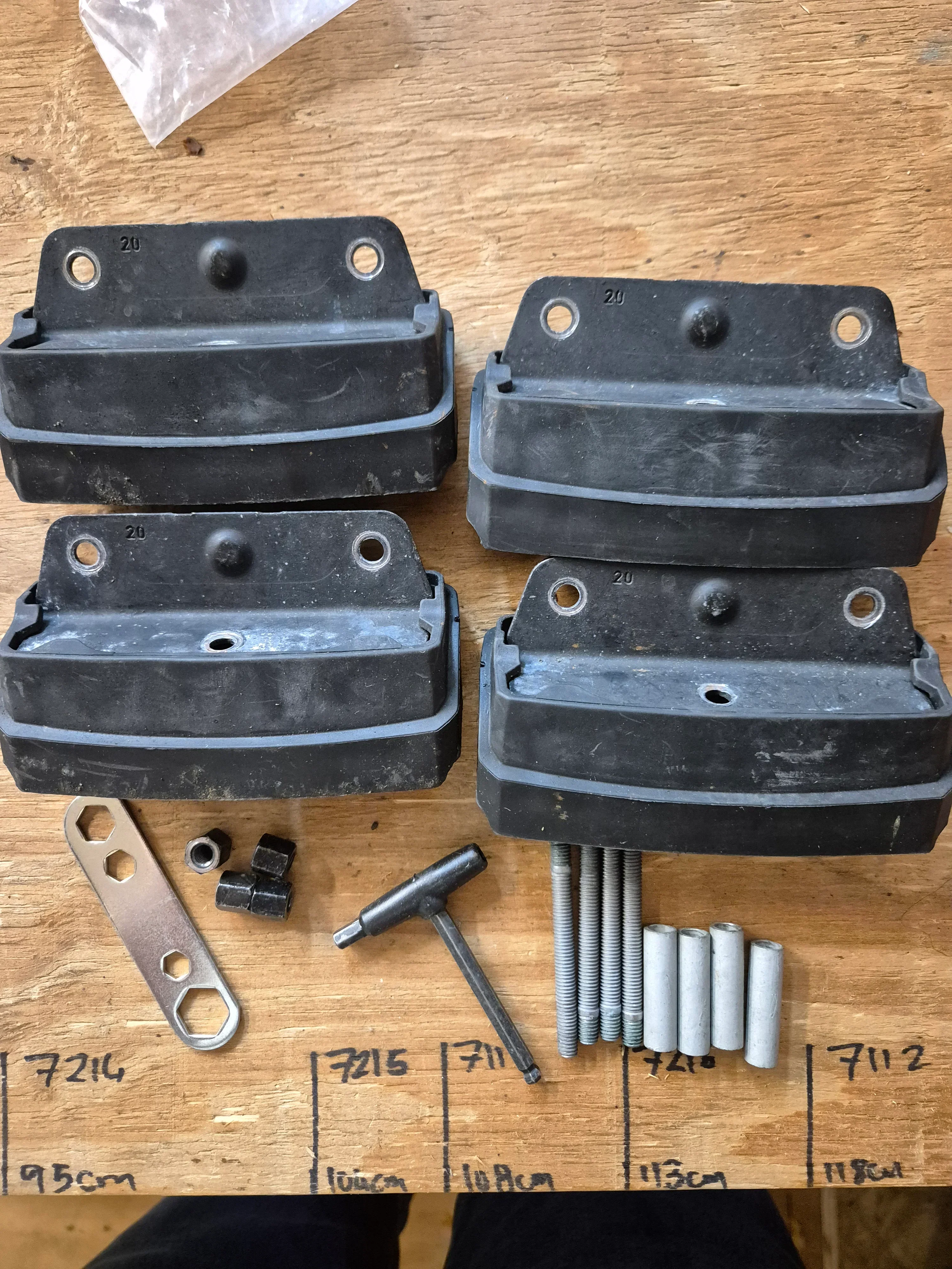 Thule 3145 Fitting Kit - AUDI Q7, 5-dr SUV, 15- Used - Image 2