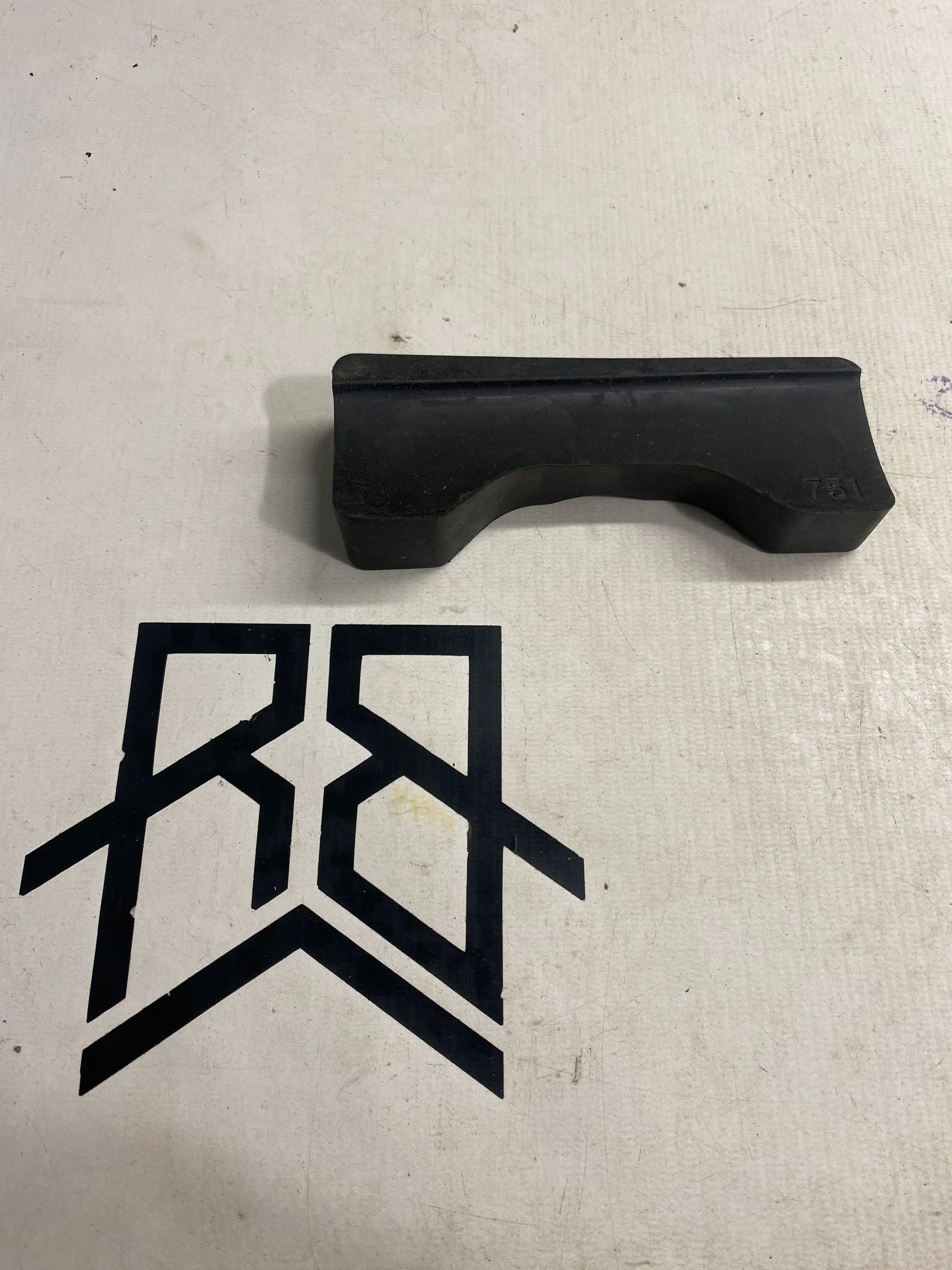 Thule 5000 Series Rubber Spares - Image 15