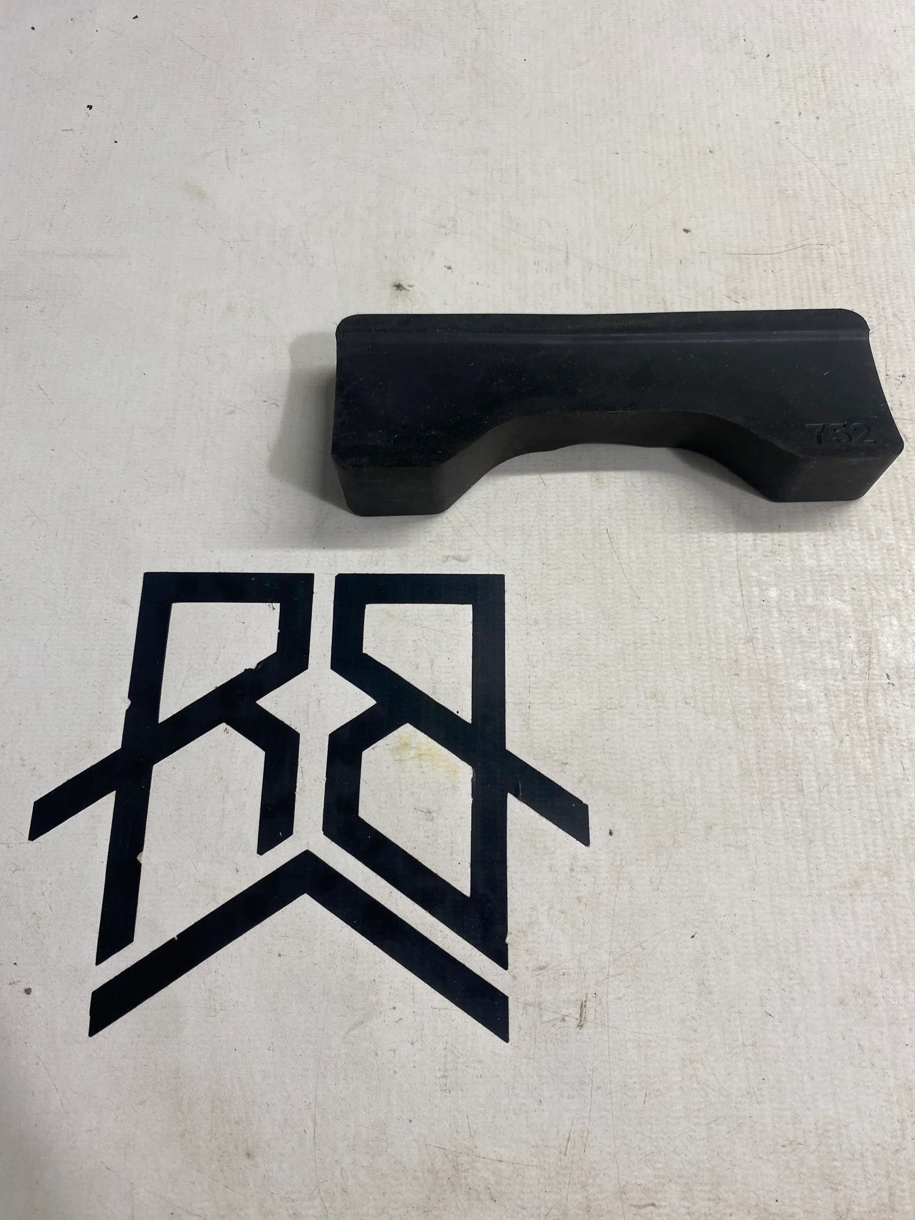 Thule 5000 Series Rubber Spares - Image 22