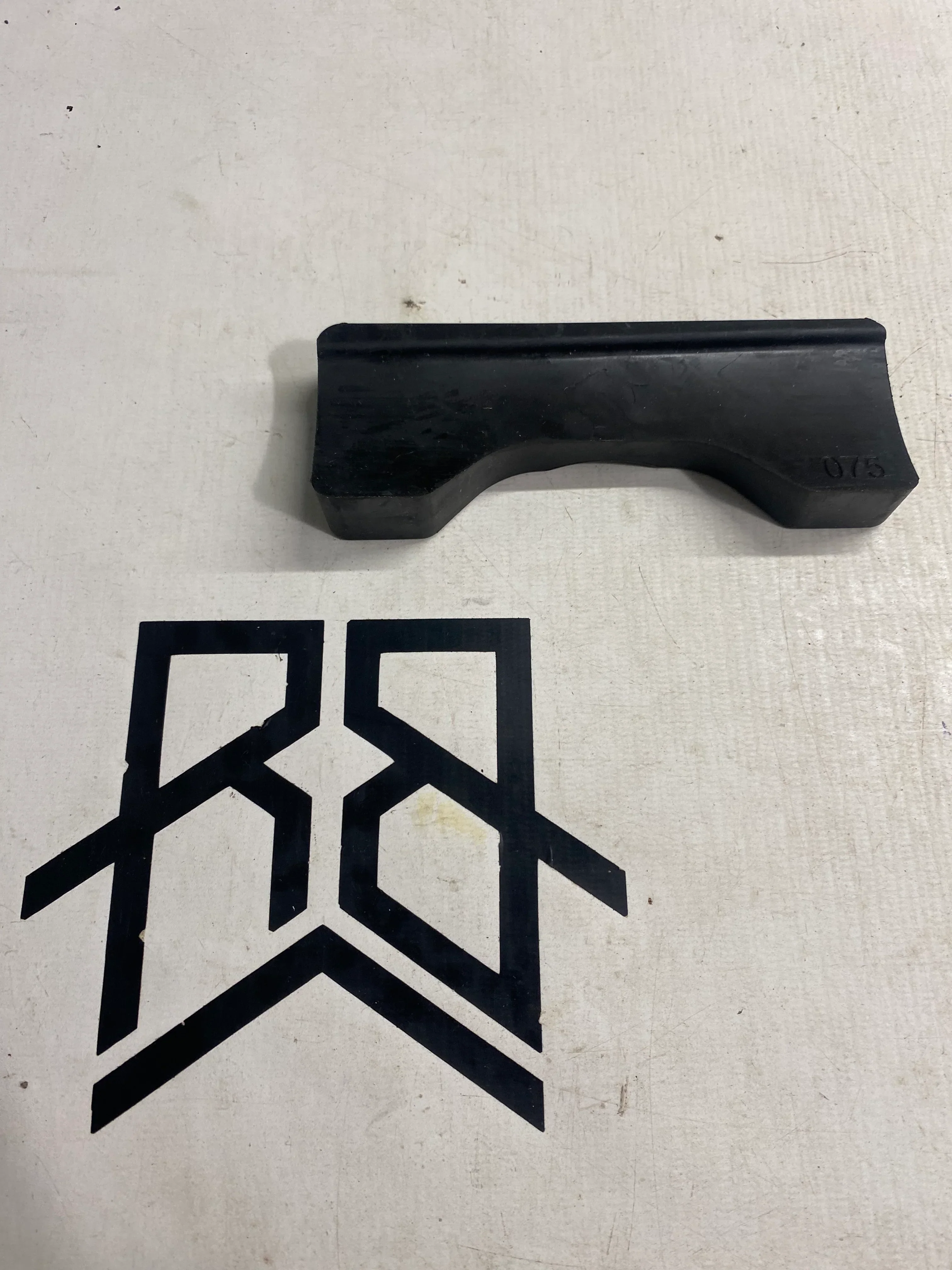 Thule 5000 Series Rubber Spares - Image 27