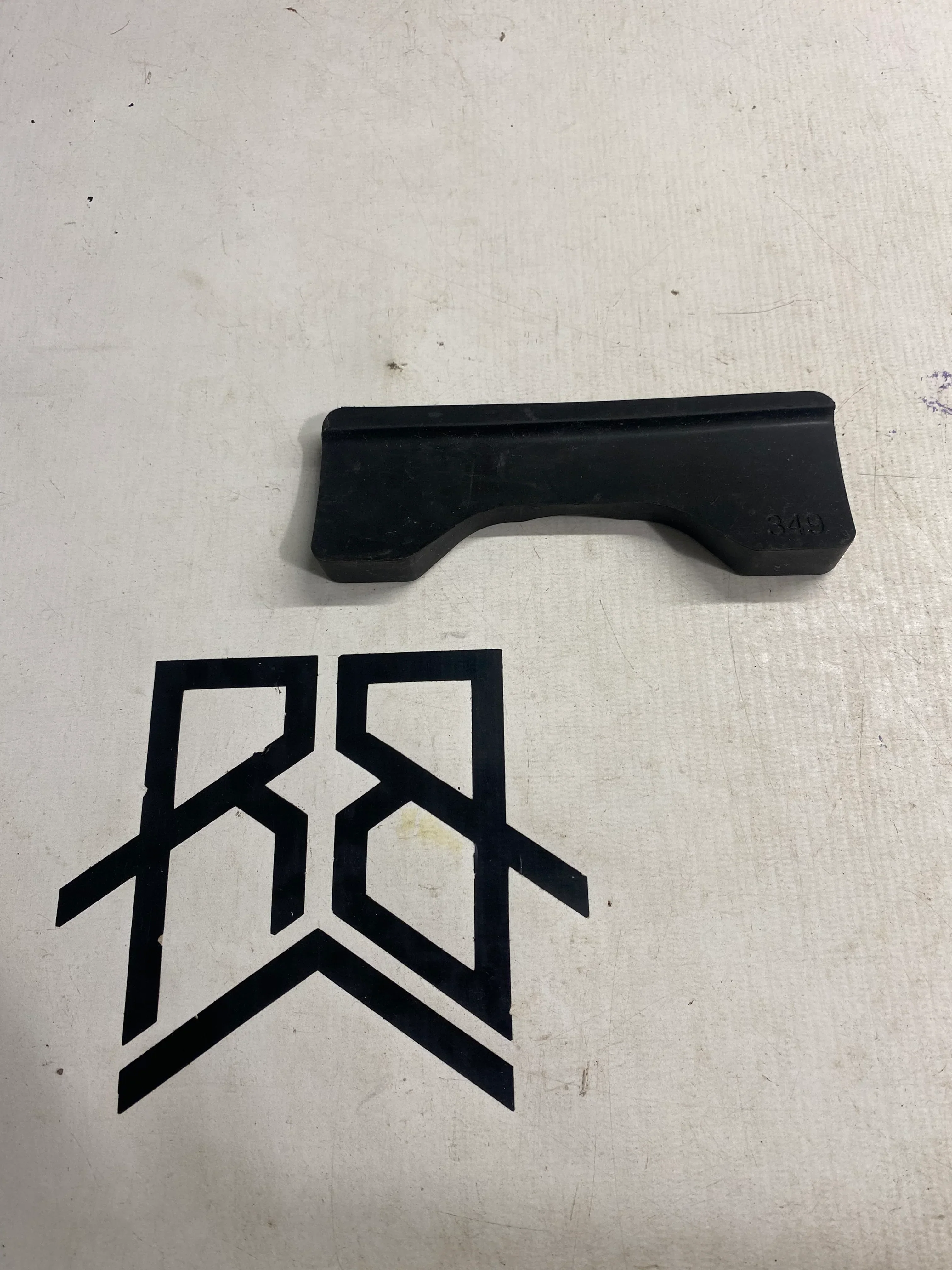 Thule 5000 Series Rubber Spares - Image 31