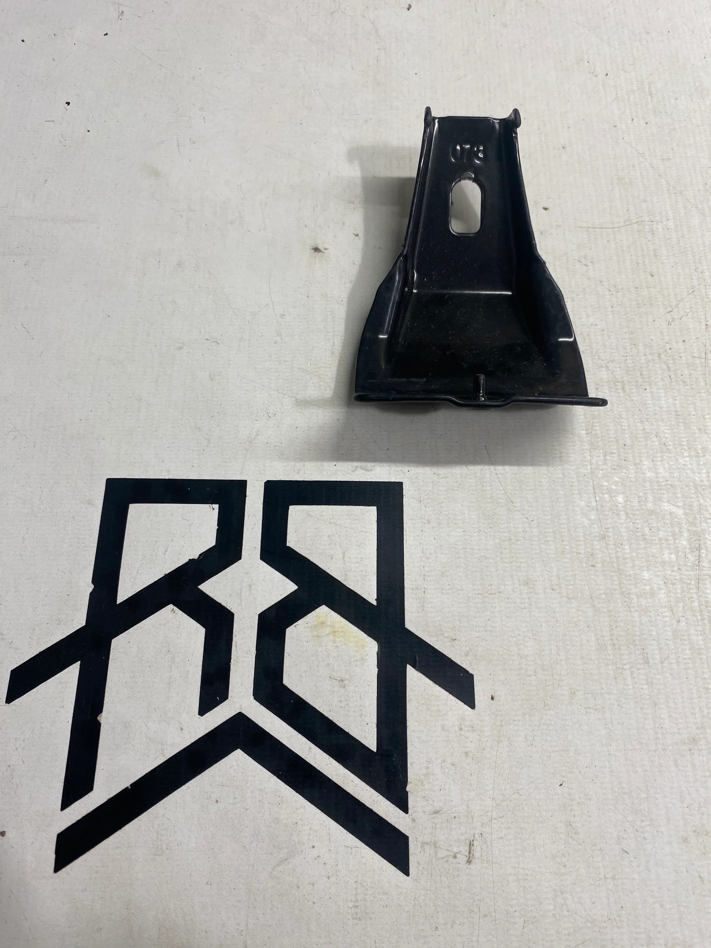 Thule 5000 Series Spare Metals - Image 12