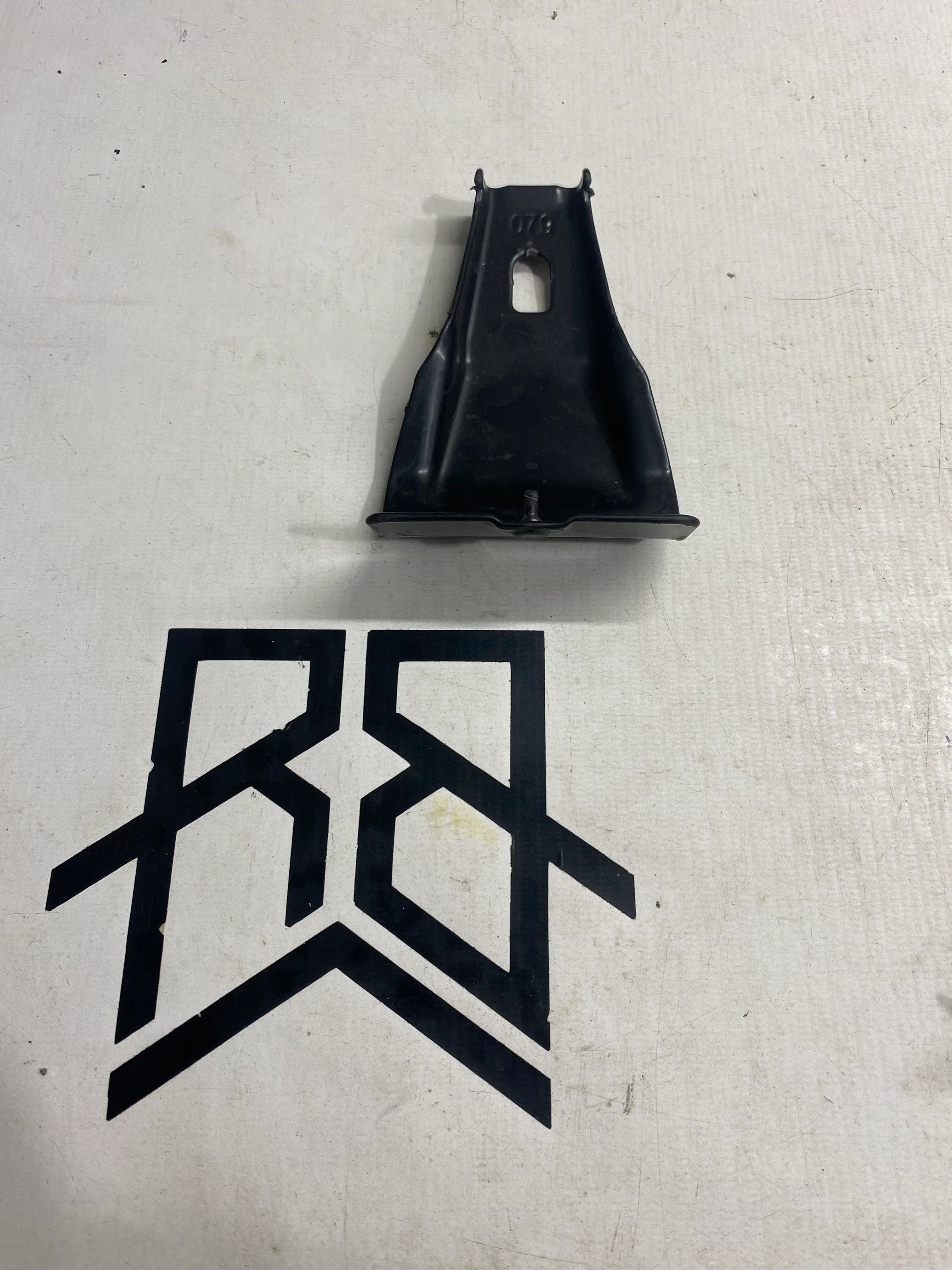 Thule 5000 Series Spare Metals - Image 15