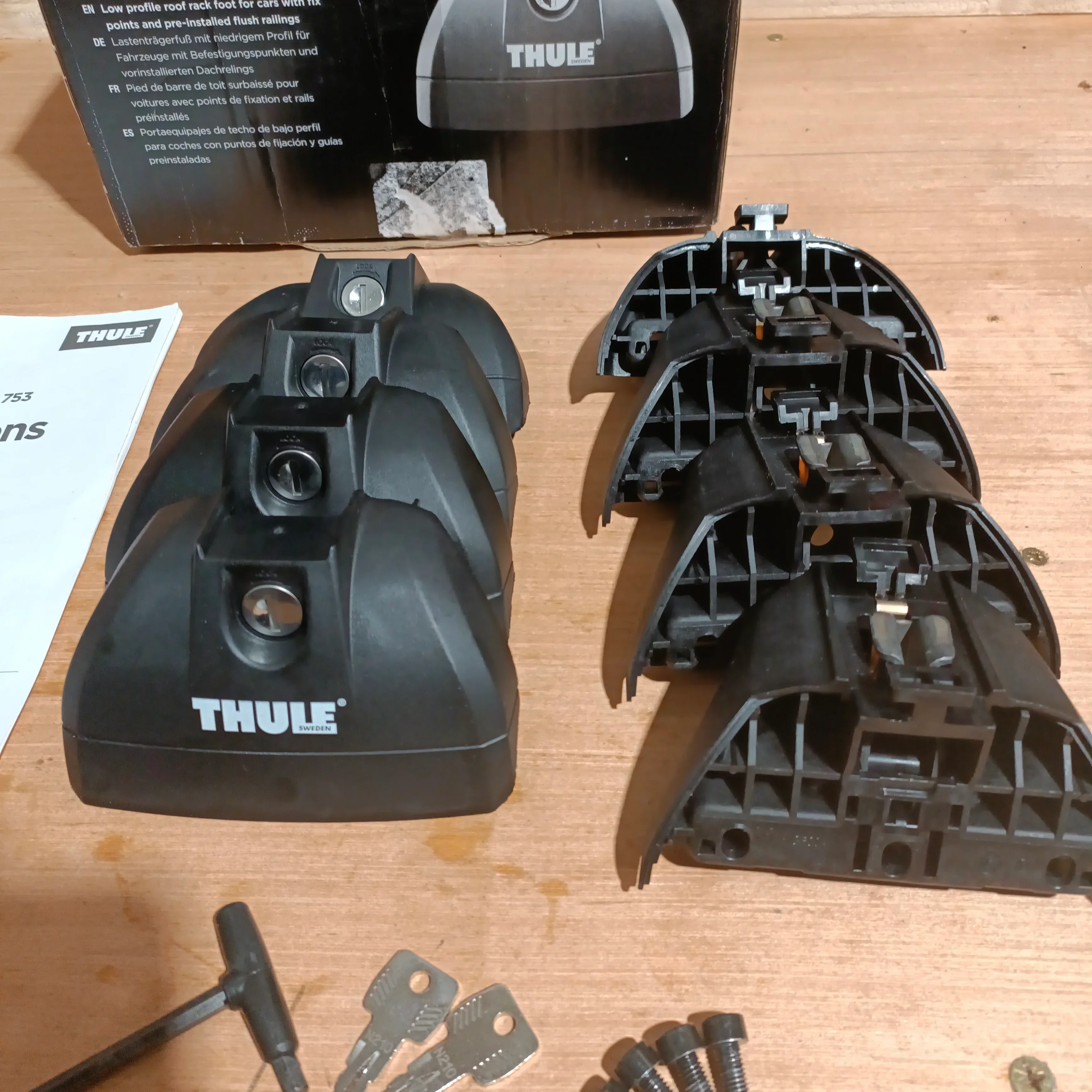 Thule 753 footpack Near new - Image 2