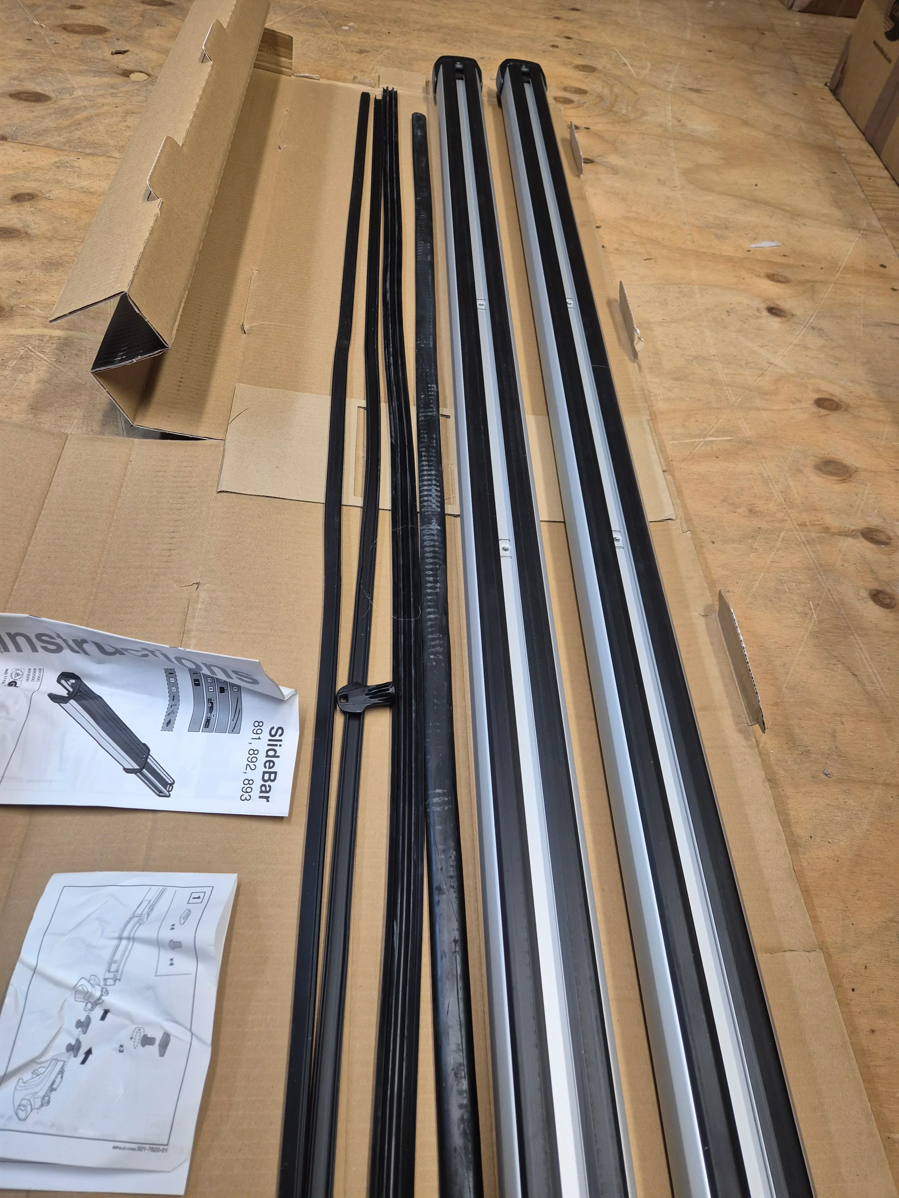 Thule 863 SlideBar - As New - Image 3