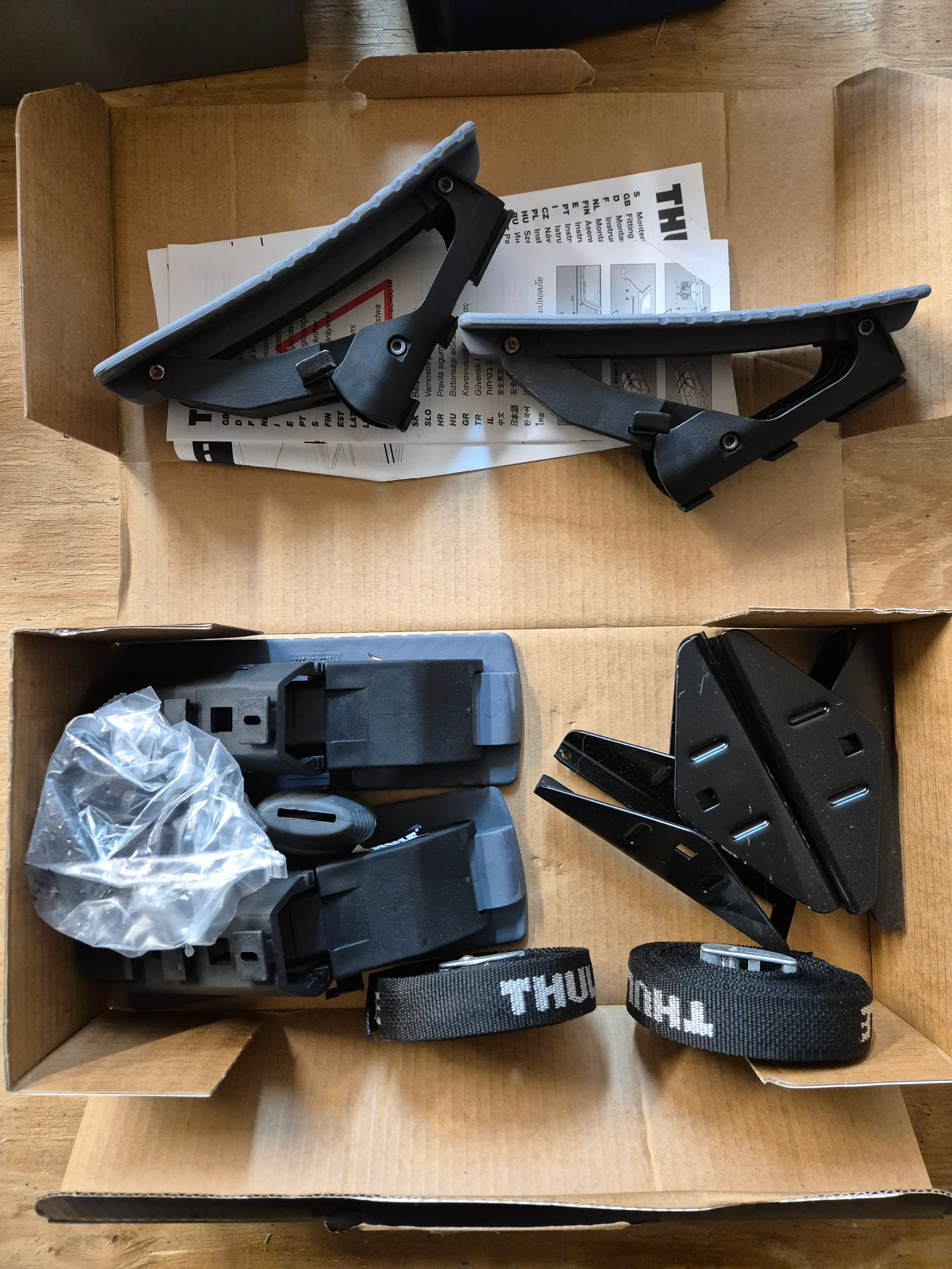 Thule 874 Kayak Carrier - New - Image 2
