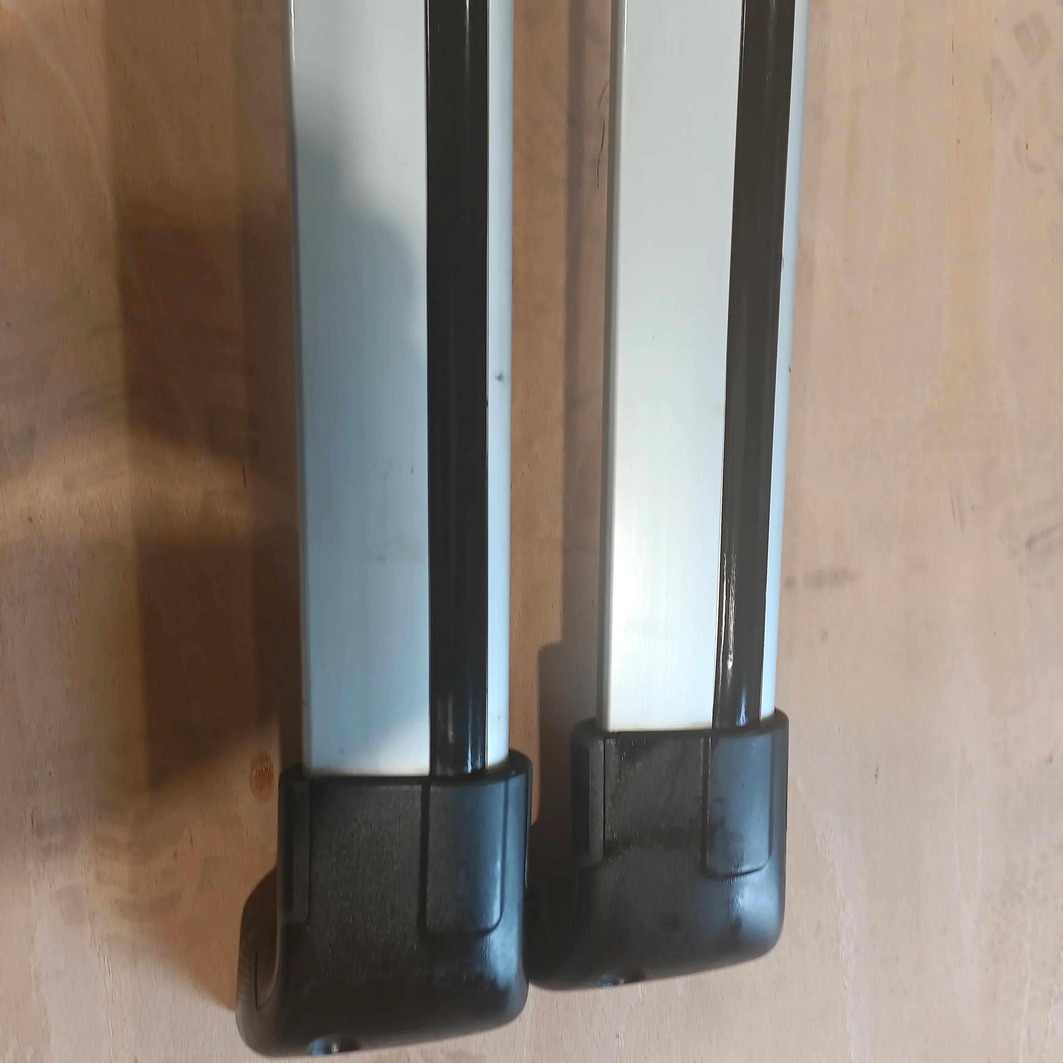 Thule 9595 wingbar edge great condition - Image 3