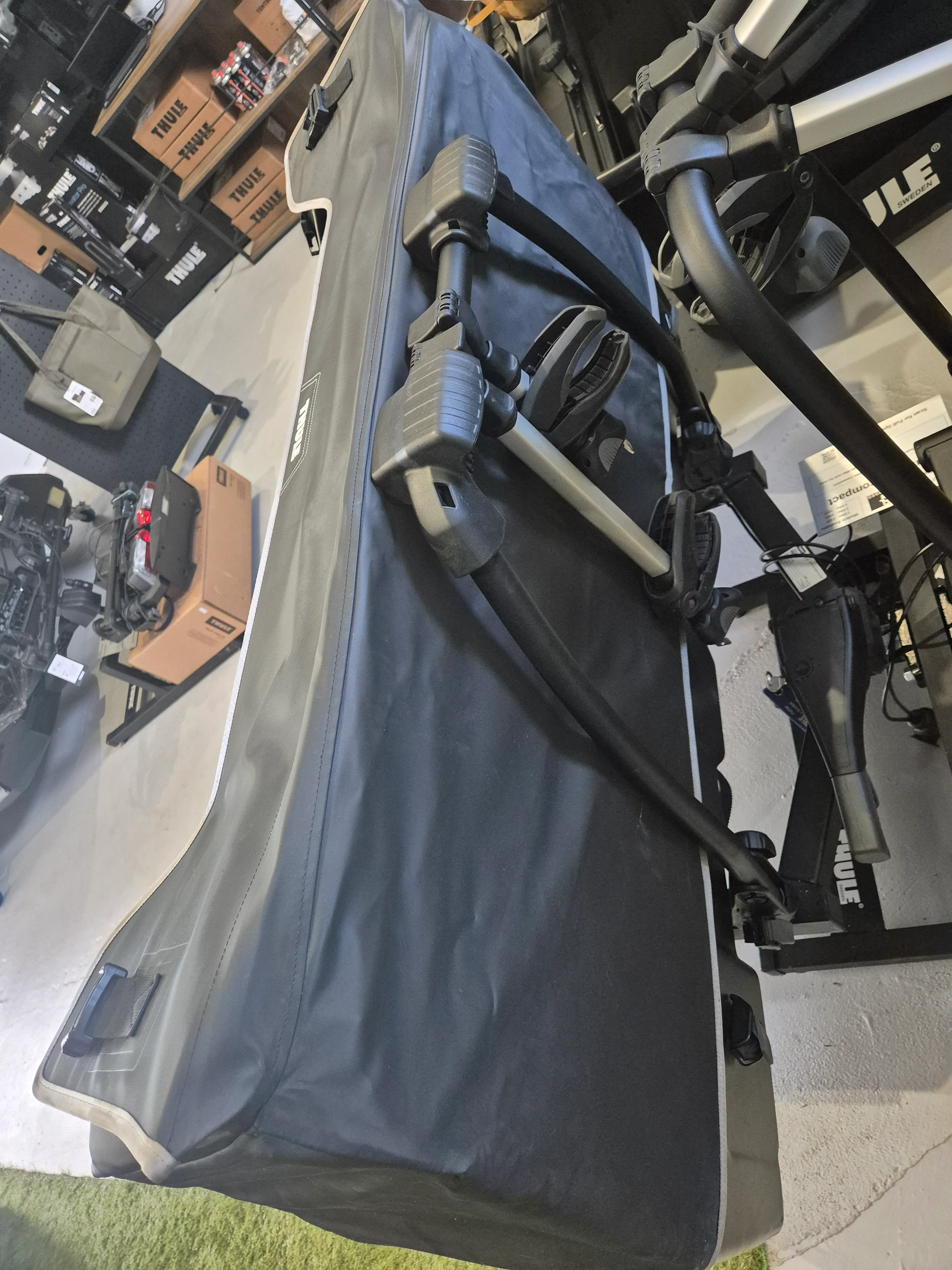 Thule BackSpace XT - 938 -Used VGC - Image 5
