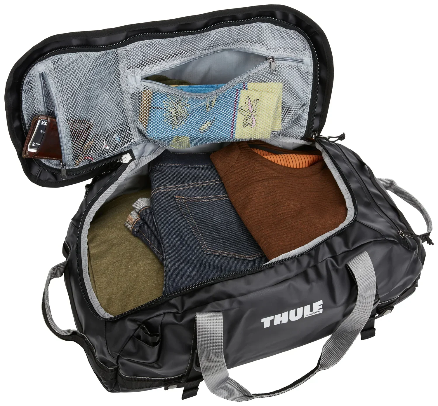 Thule Chasm 40L Duffel Bag - Image 9