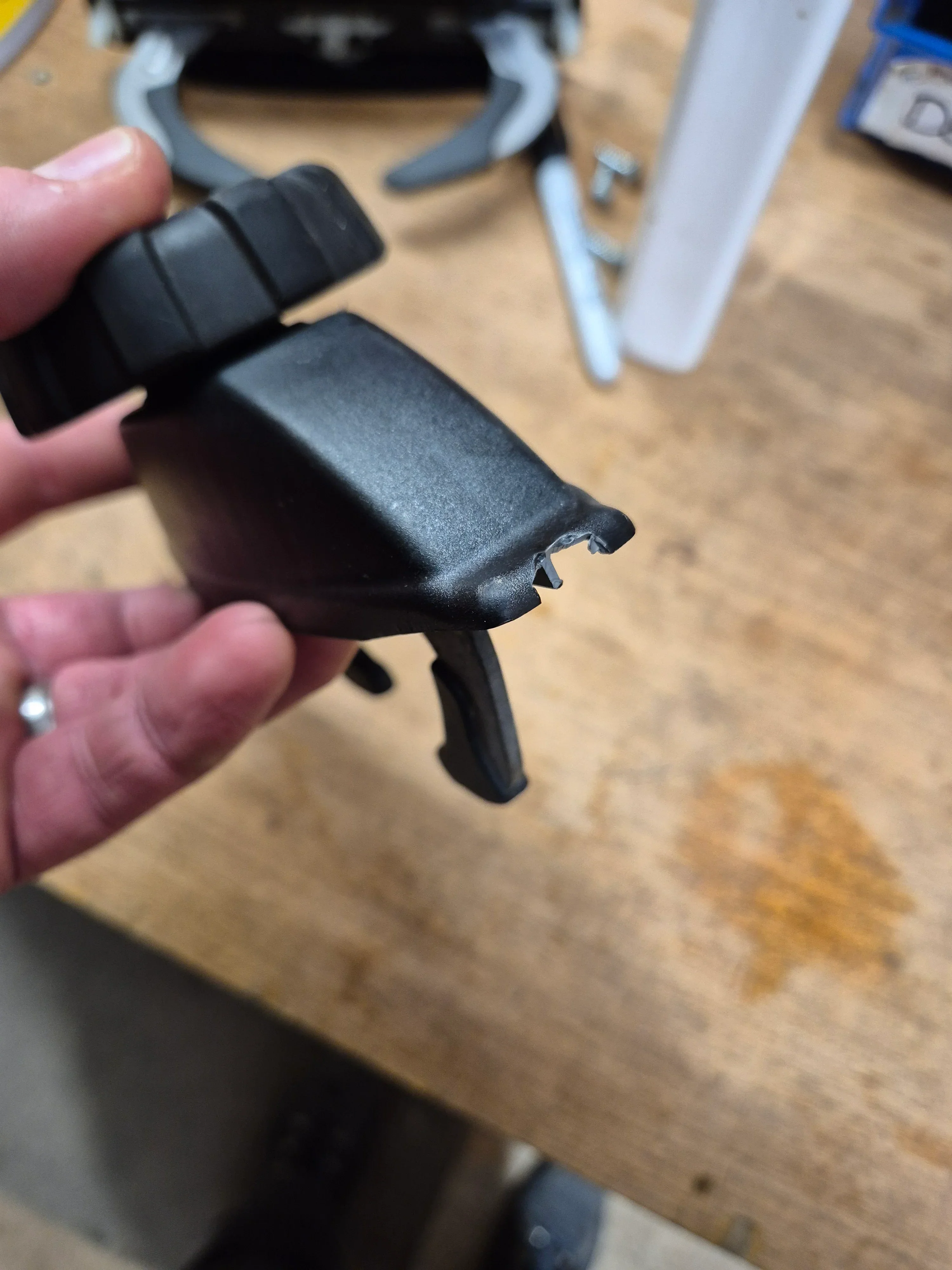 Thule G2 Powergrip - Used X14671 item has damage - still works - Image 2