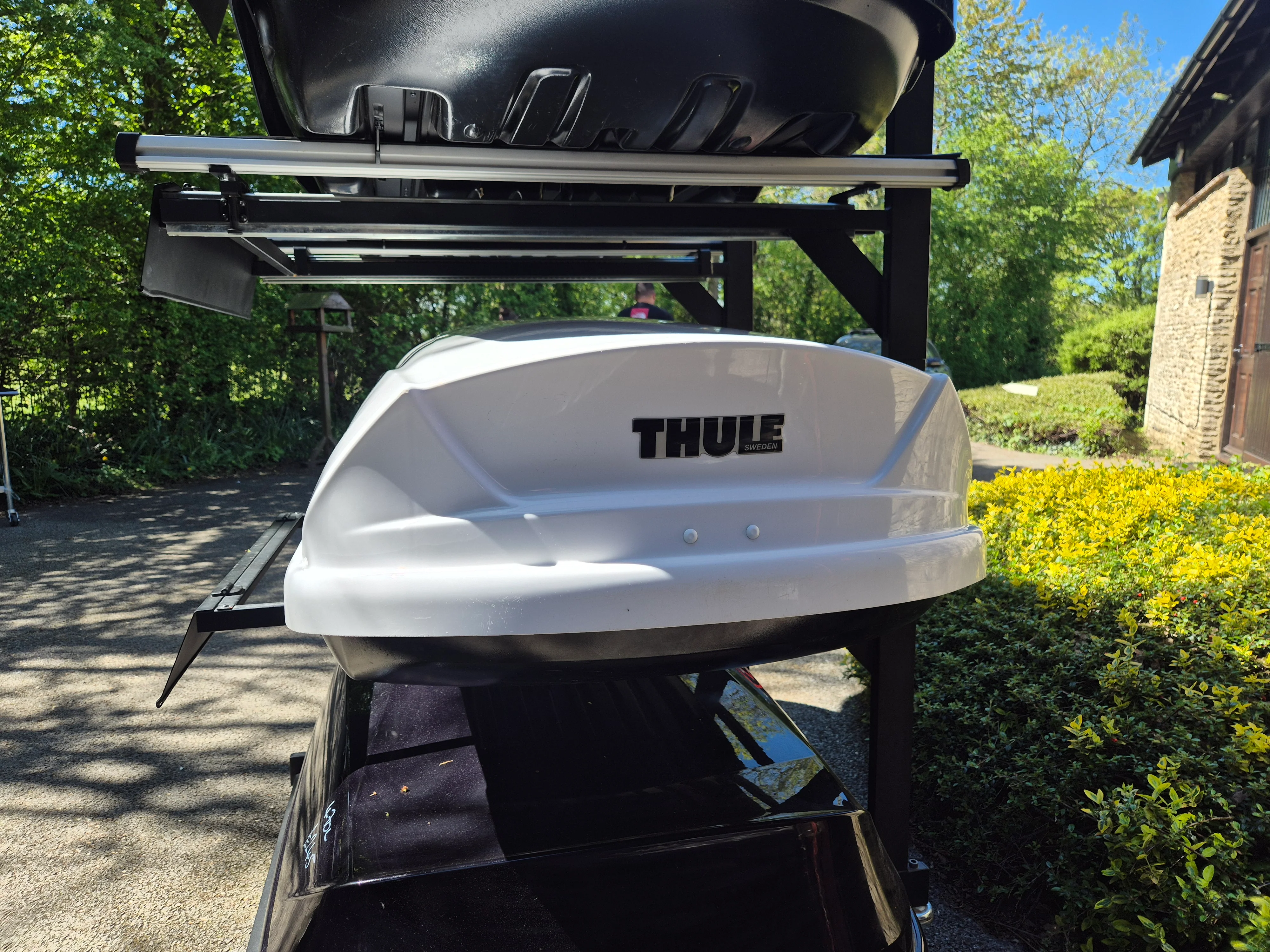 Thule Motion 800 - Roof Box 480L - Image 2