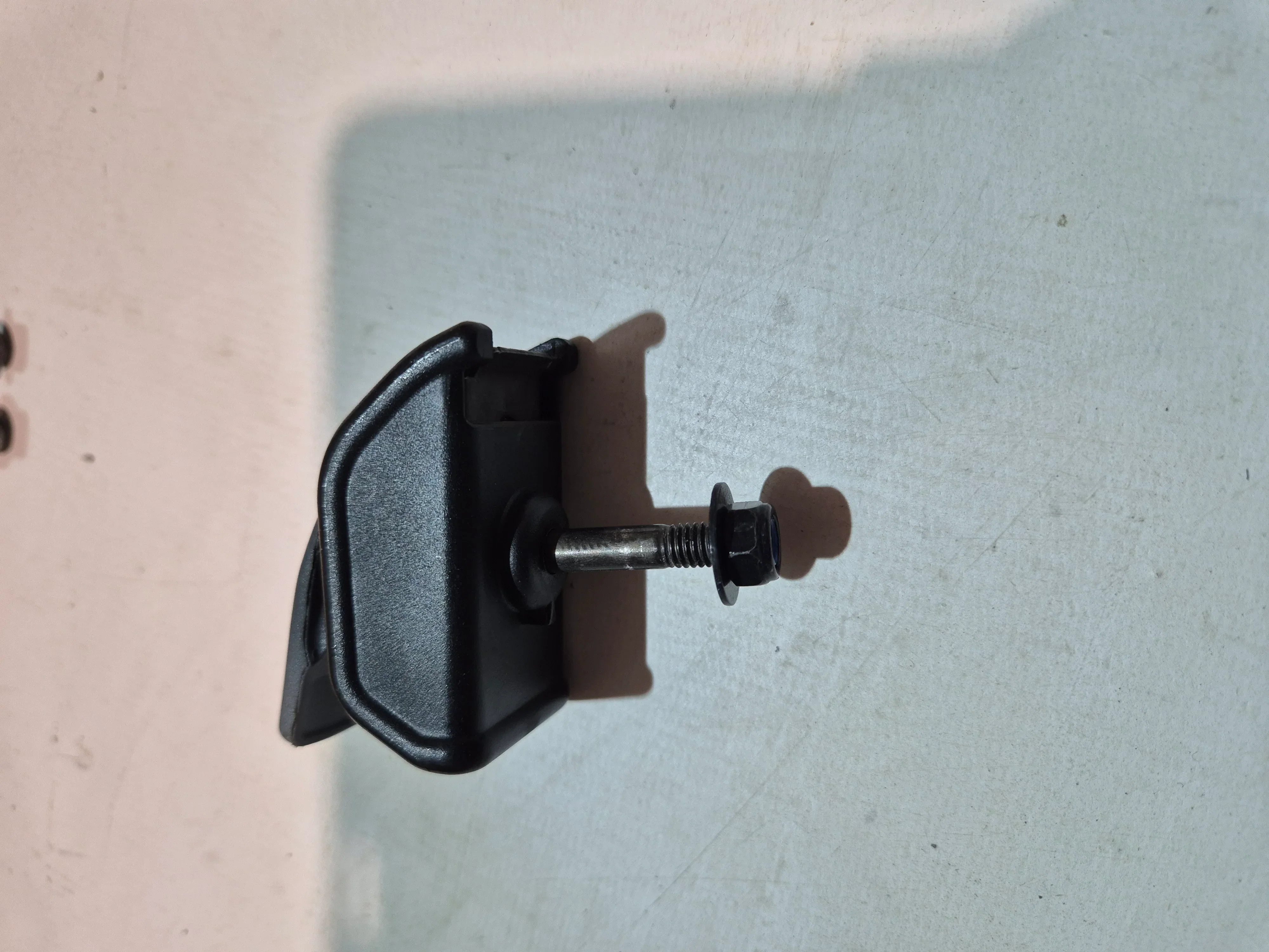 Thule OutWay Hanging 3 995 Bike Carrier- Spare Parts - Image 17