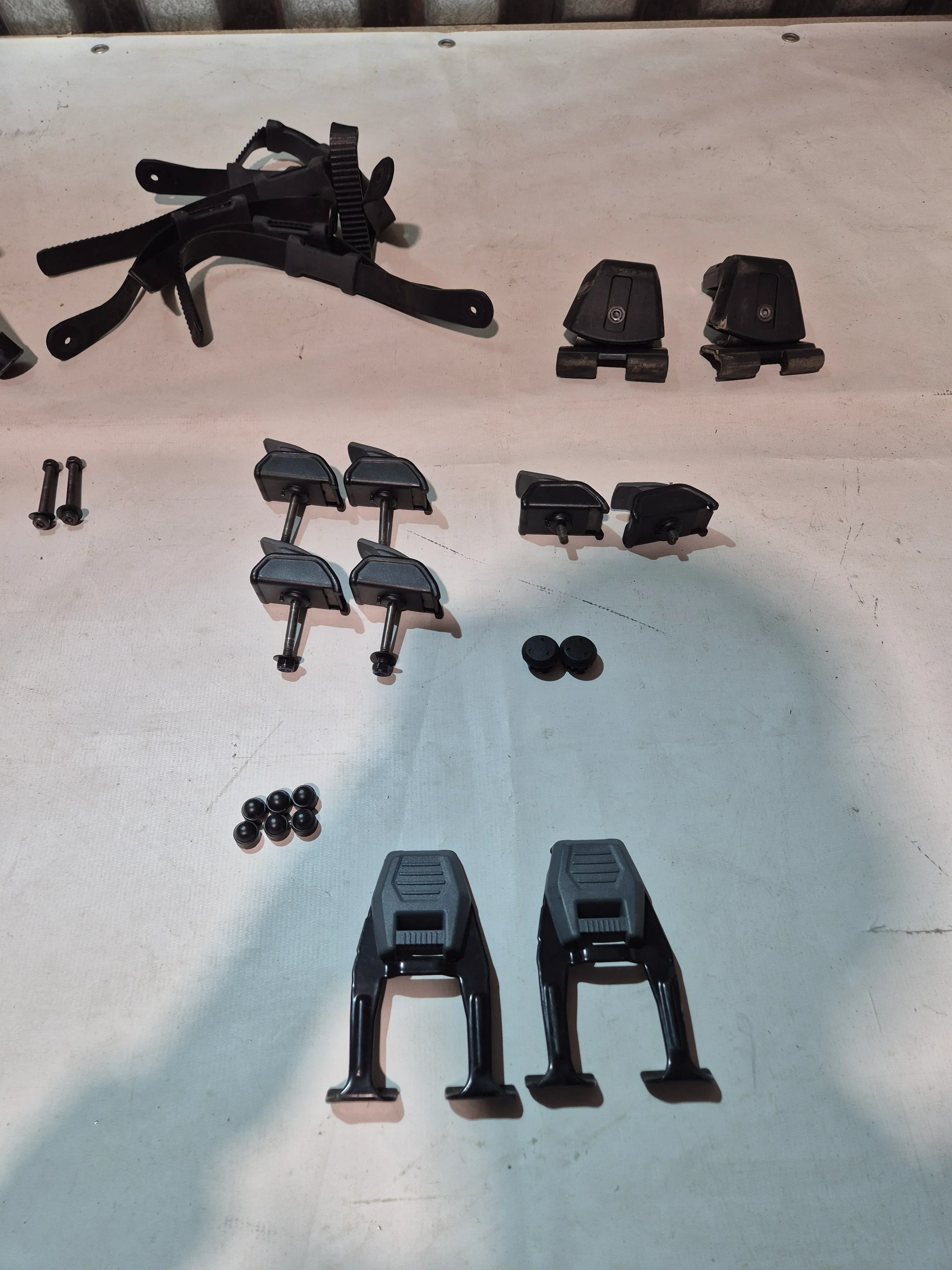 Thule OutWay Hanging 3 995 Bike Carrier- Spare Parts - Image 20
