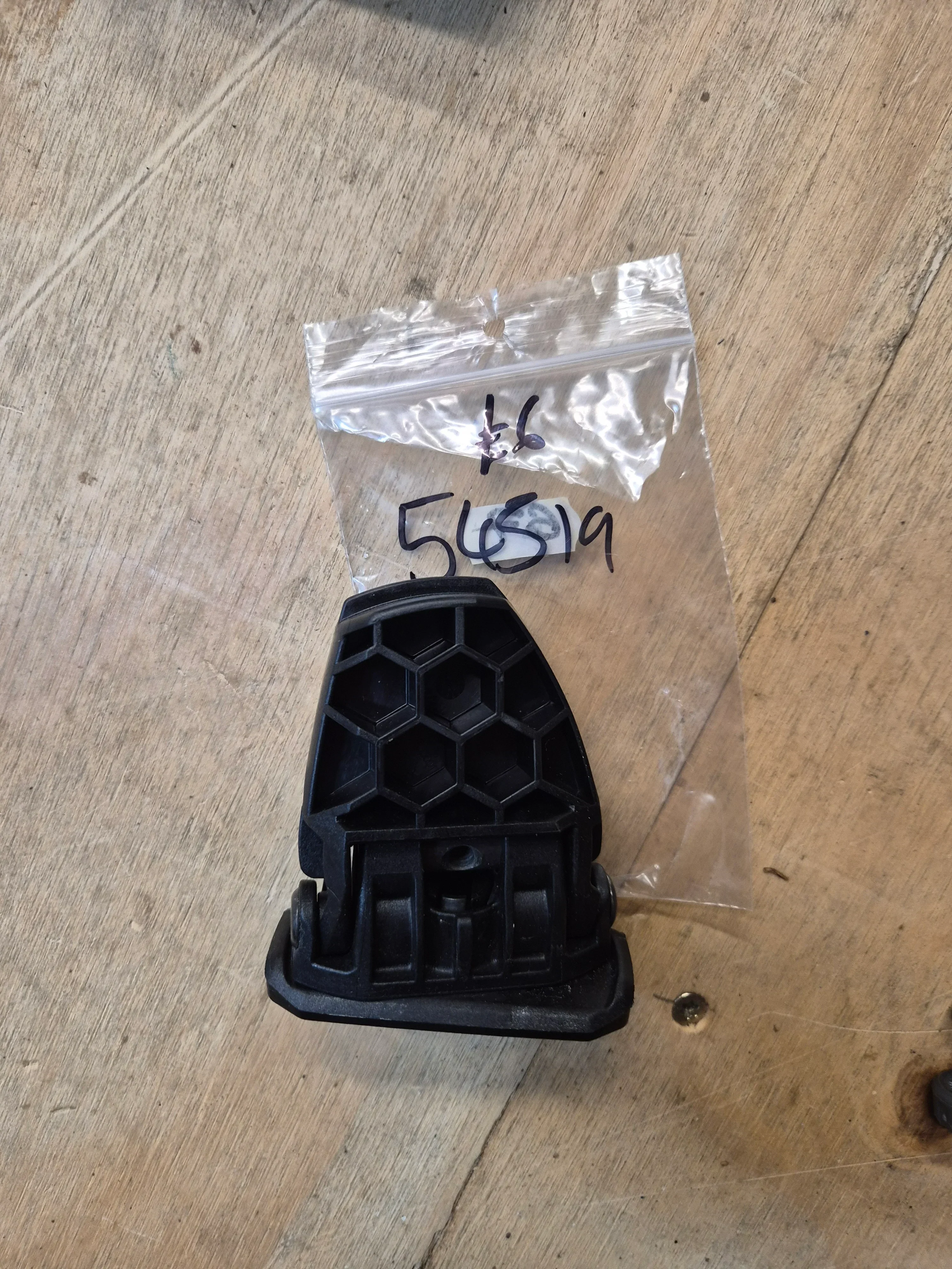 Thule Outway Hanging Spares - Used - Image 13