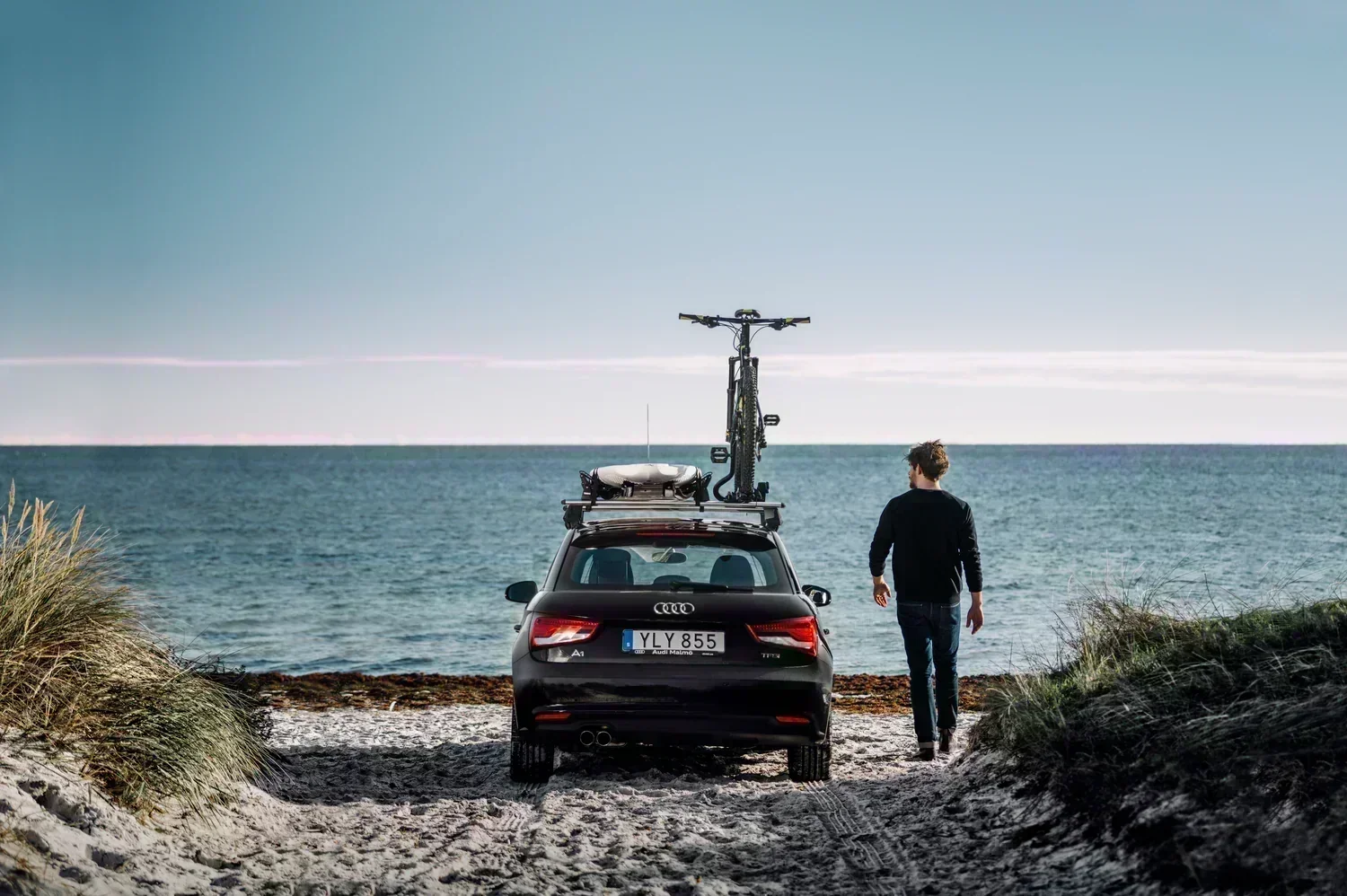 Thule Roof Bar Set for GREAT WALL Wey 05 5-dr SUV 2024 onwards - Flush Rails (Wingbar Evo Silver) - Image 2