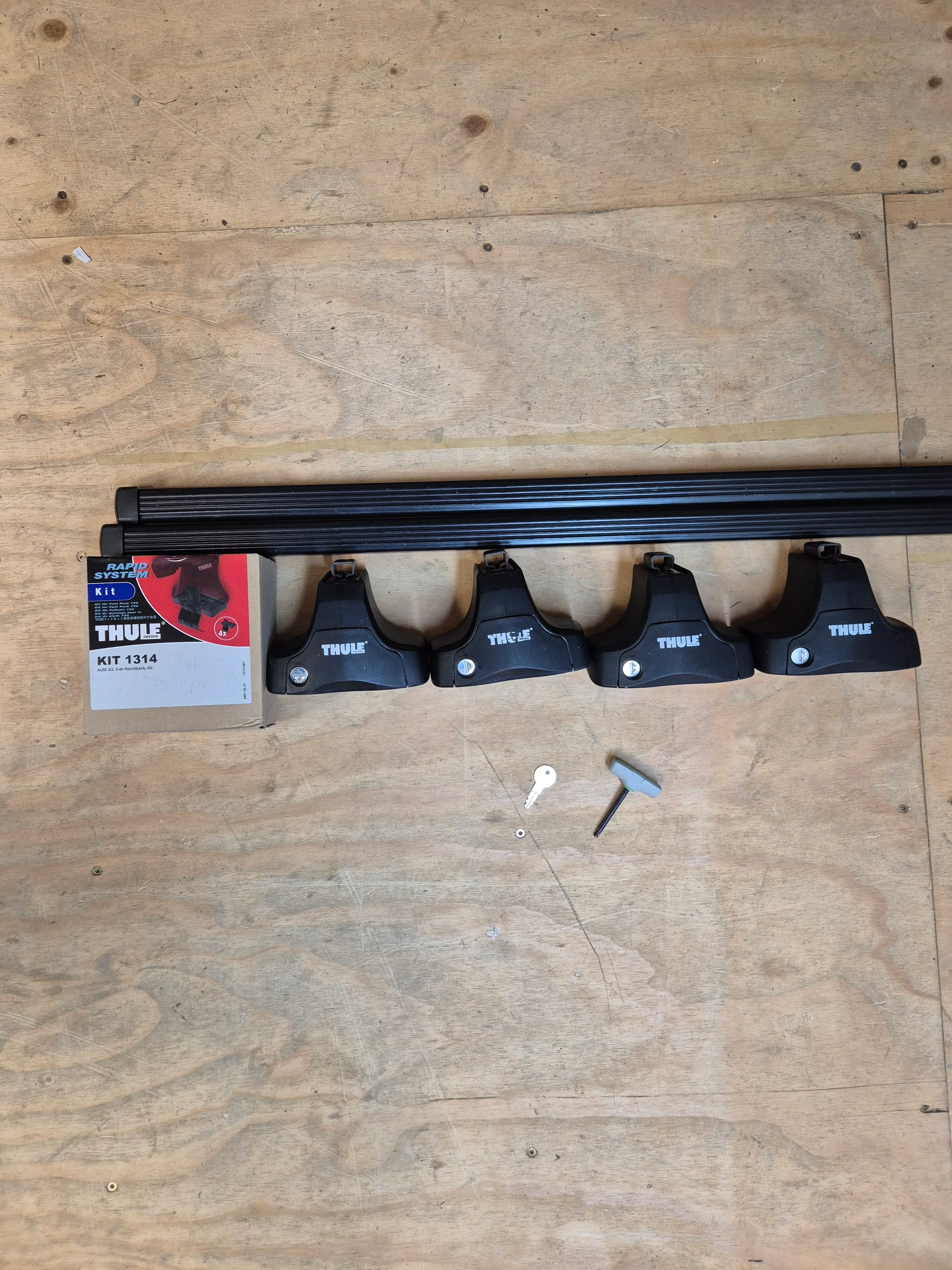 Thule Roof Bars for Audi A3 3dr 04-12 Hatchback (1314 - 754 - 769) - Image 2