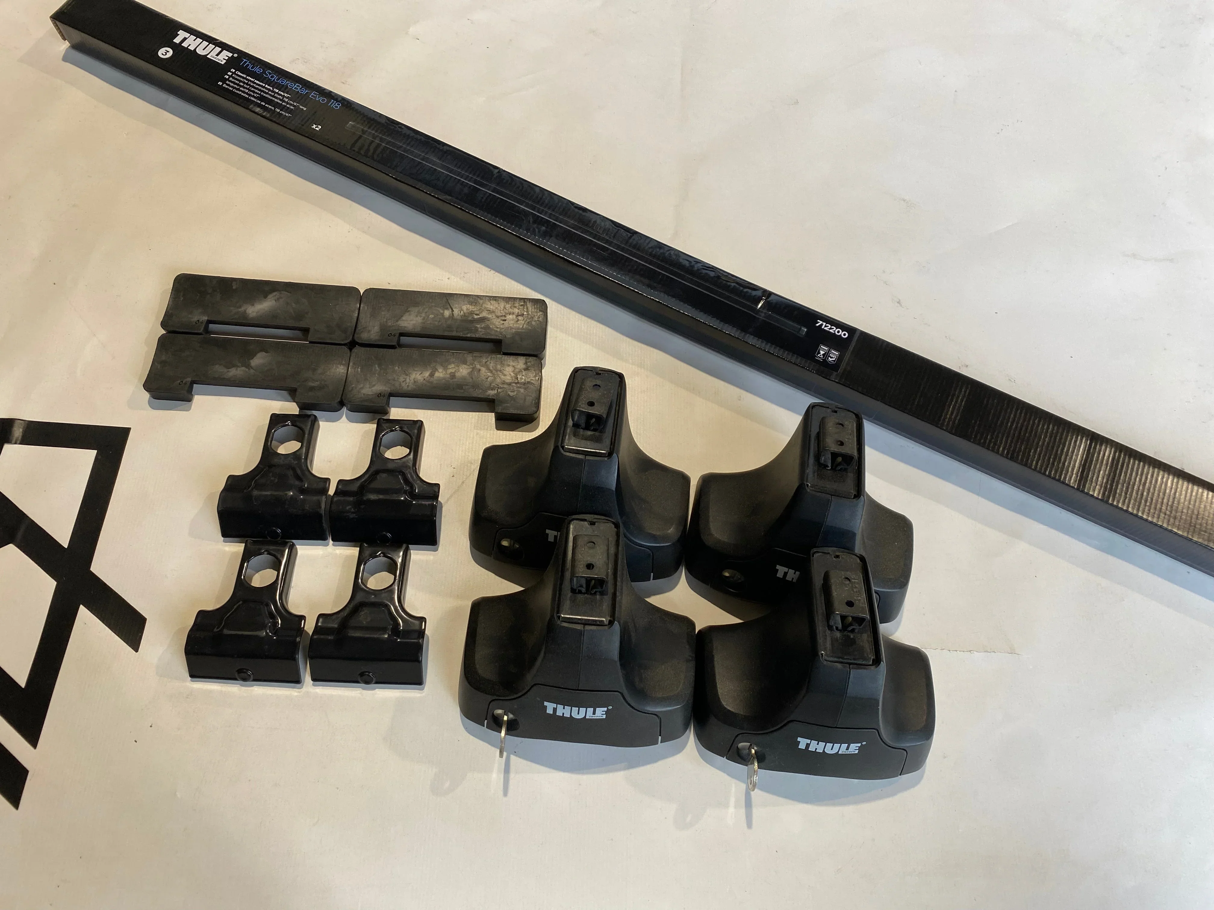 Thule Square Bar Set for FORD Focus, 5-dr Hatchback, 98-04 & Others (1129, 754, 7122) - Image 2