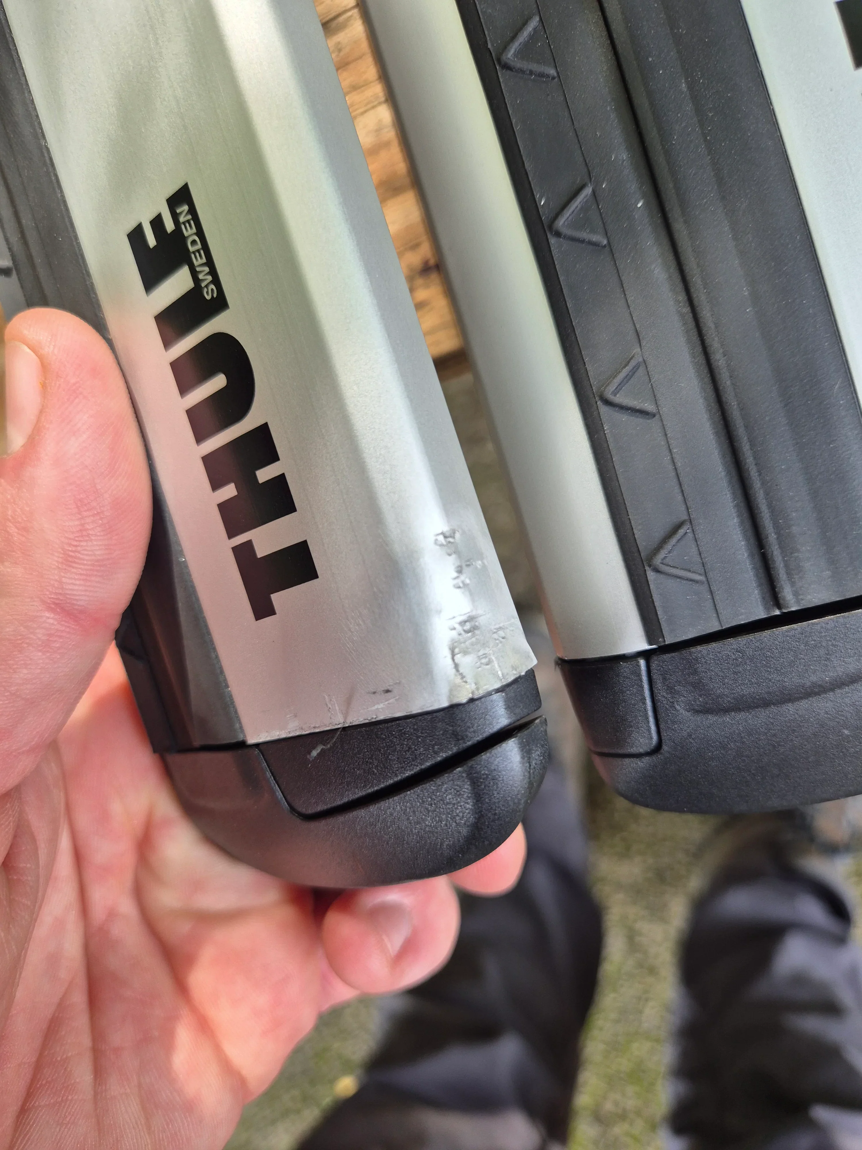 Thule Wingbar 127cm 711300 - Damaged end - Image 2