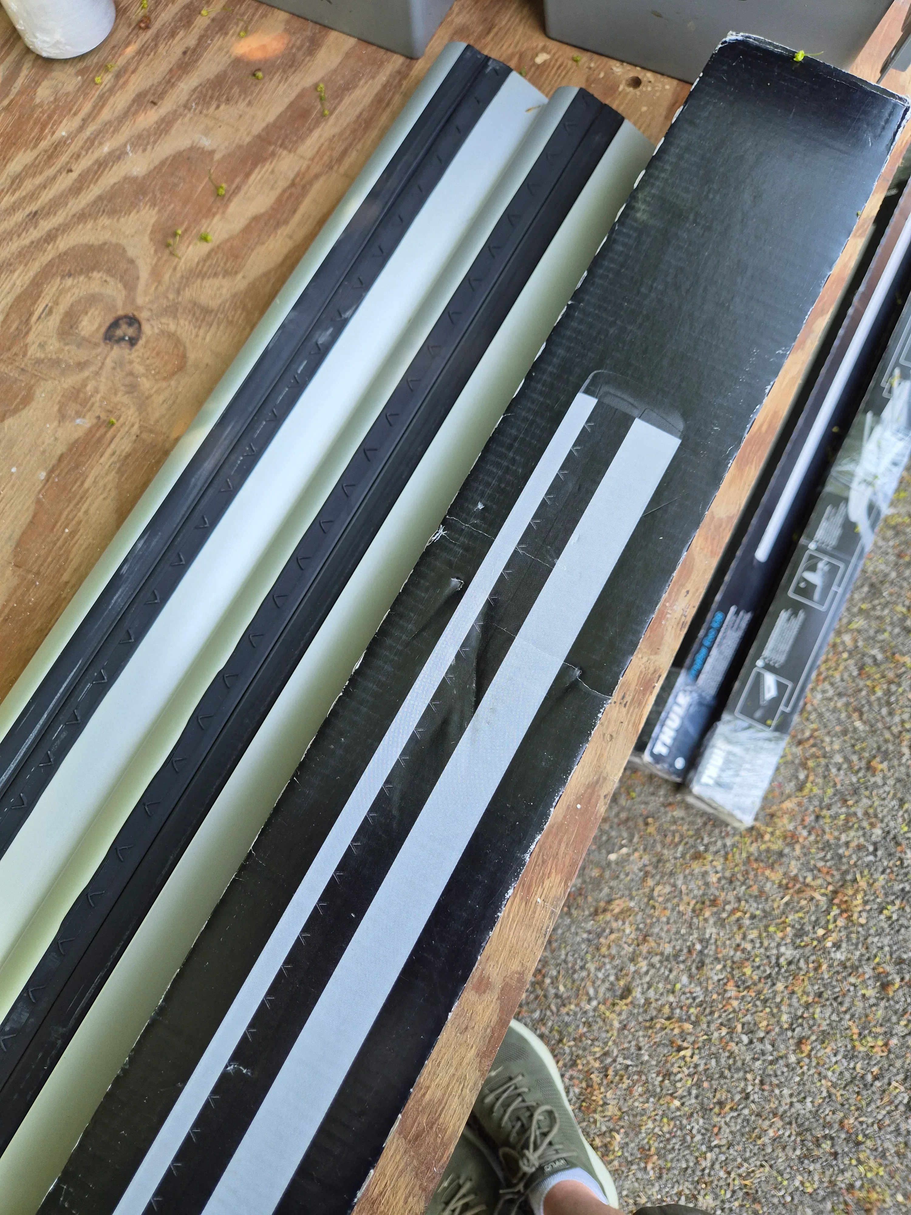 Thule Wingbar Evo 711100 VGC - Image 2