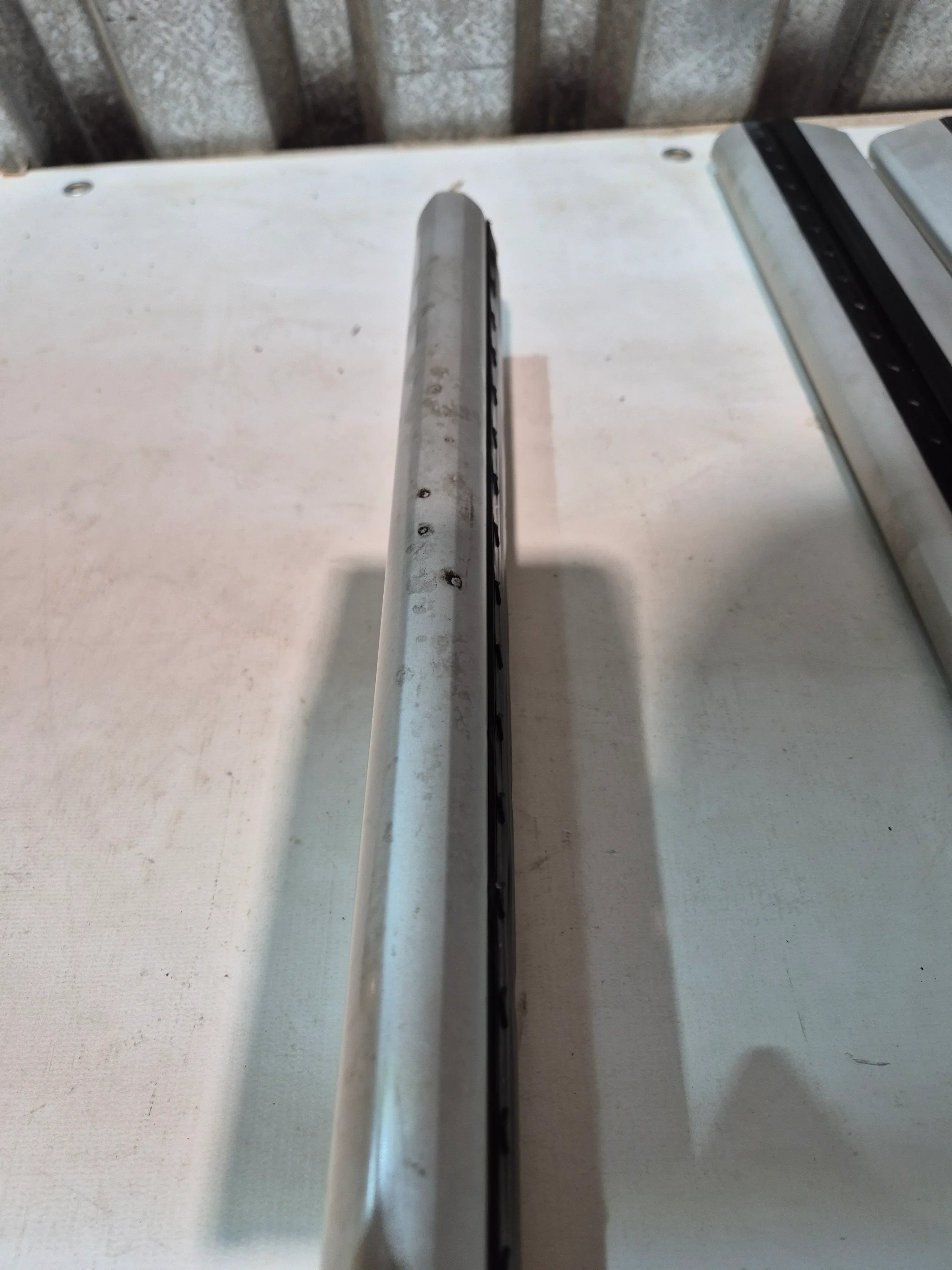 Thule Wingbar Evo Edge 721300 (86cm) x 1 - Used - Image 3