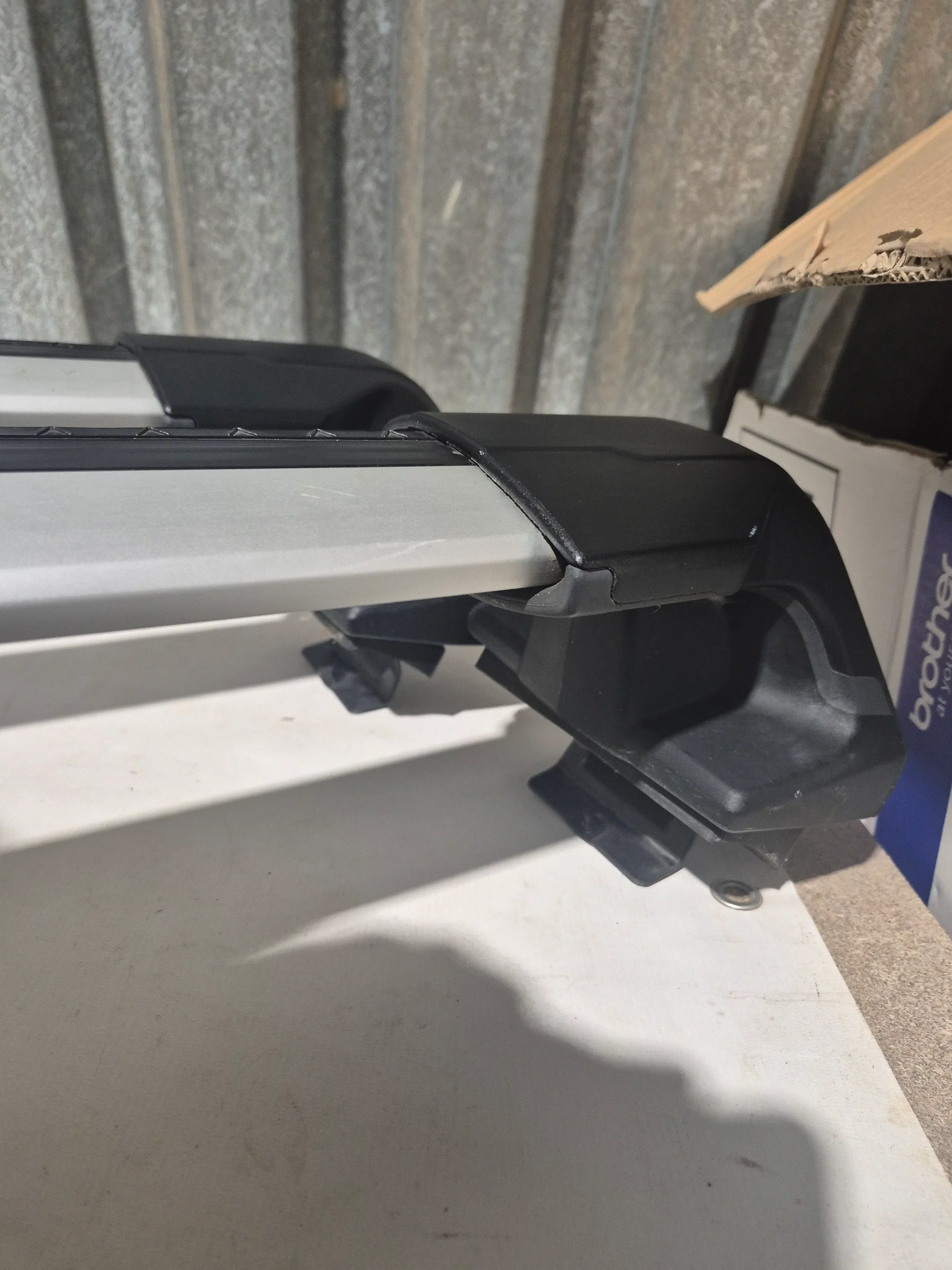 Thule Wingbar Evo Edge For AUDI Q2 2017- with normal roof - Image 3