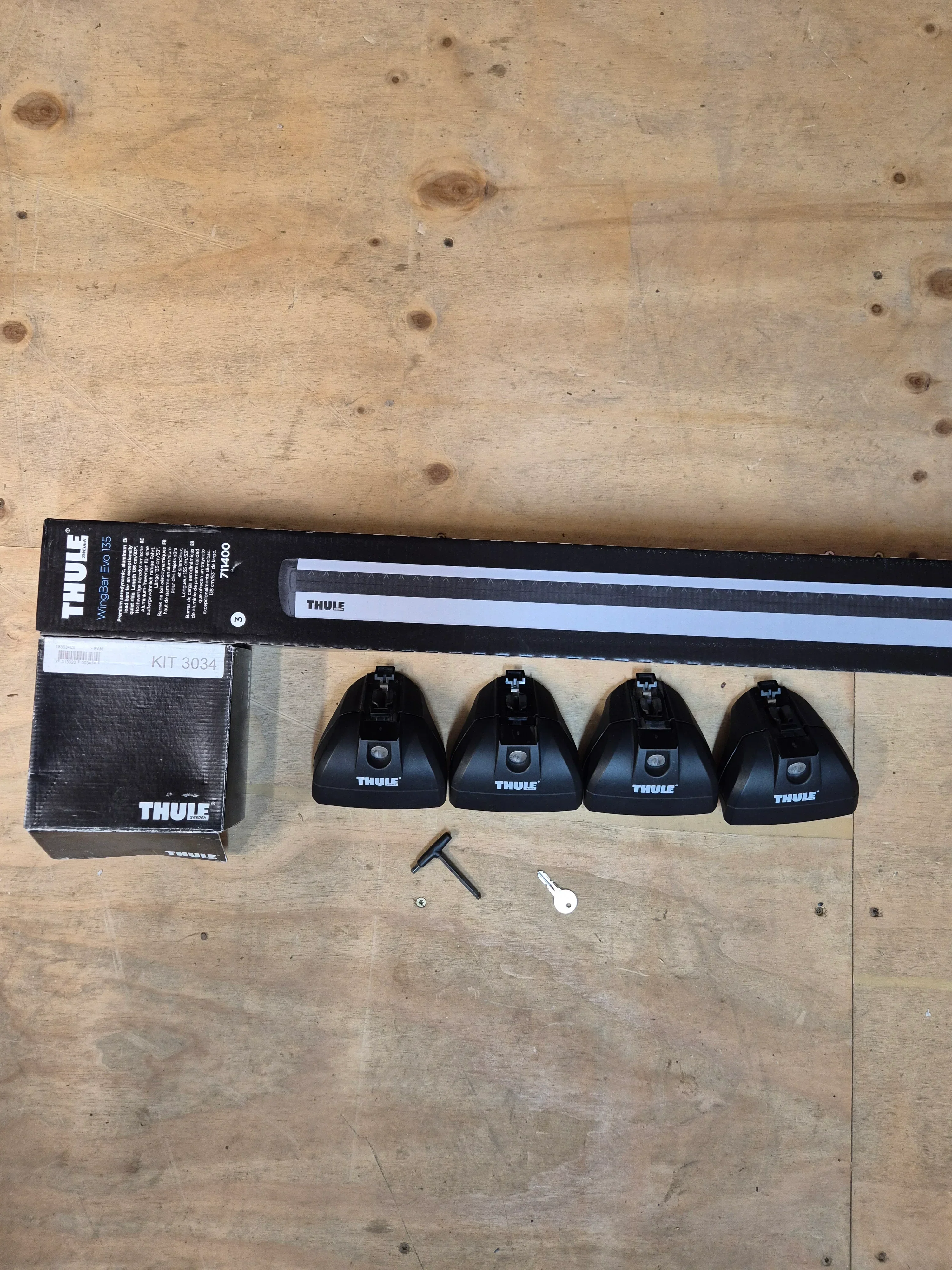 Thule Wingbar Evo Set for VW T5 & T6 with T-Tracks - Image 2