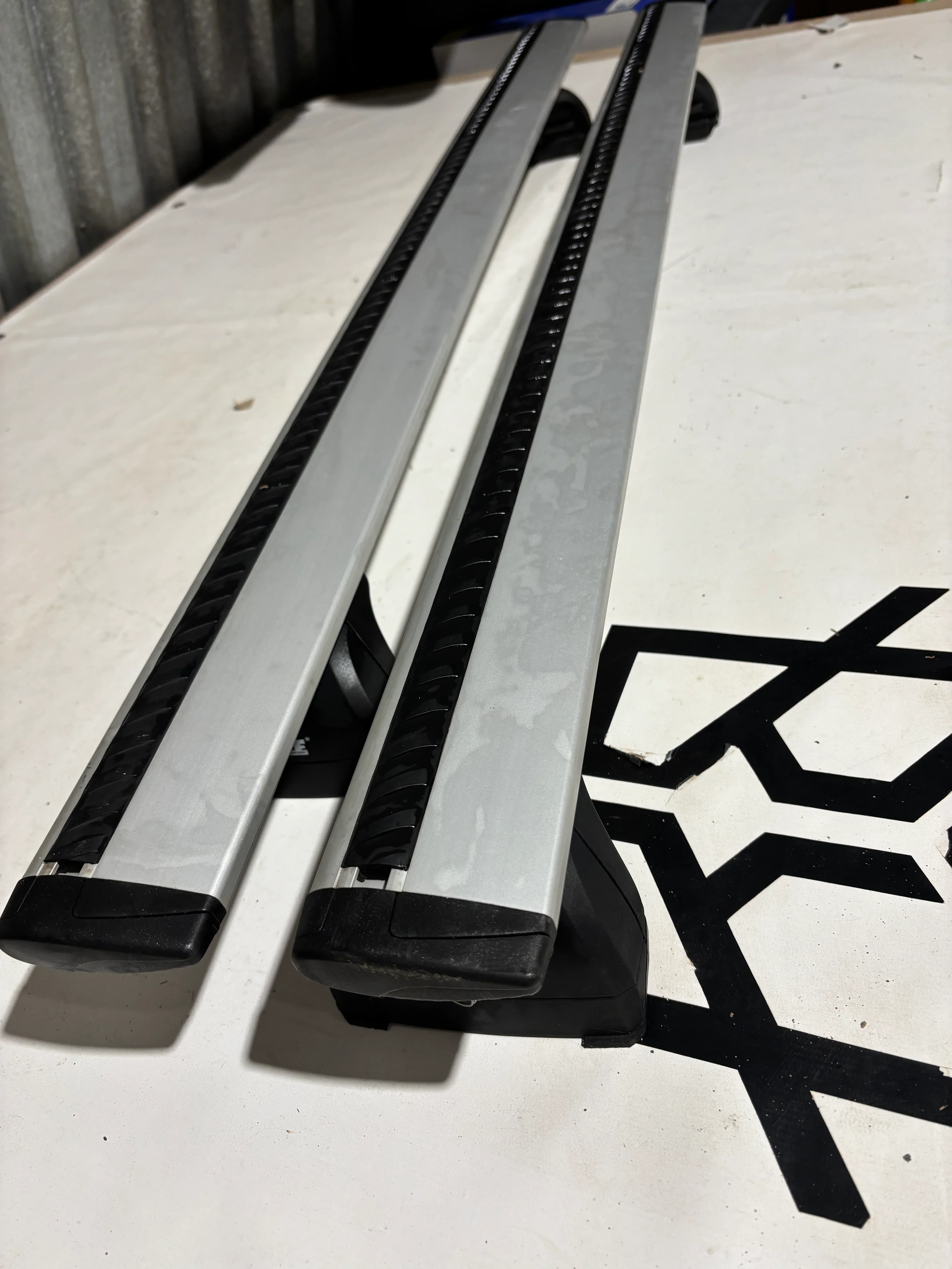 Wingbar Evo Set for Mini Clubman, Countryman & Paceman (118cm, 753, 4020) -Used - Image 4